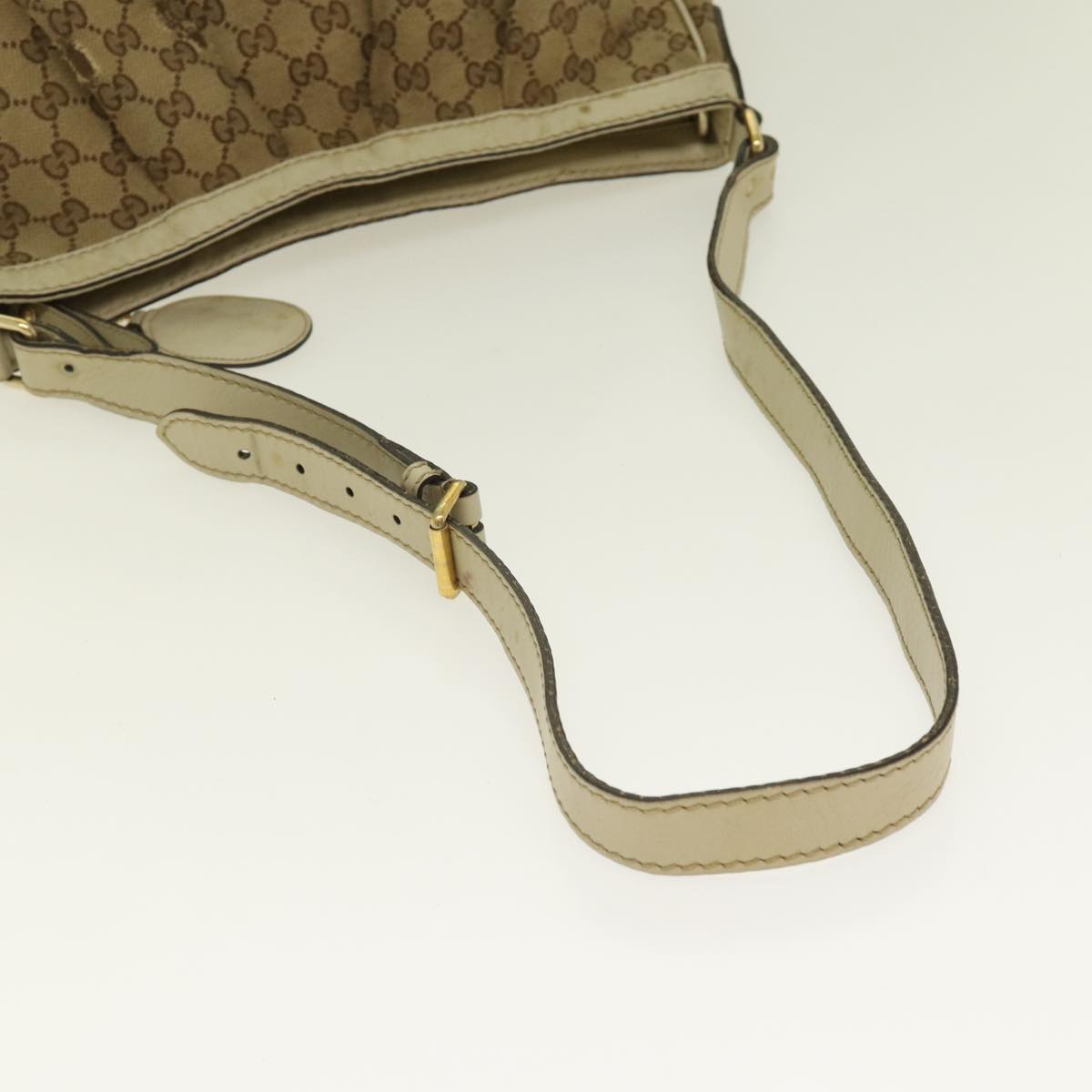 GUCCI GG Canvas Shoulder Bag Beige Gold 296834 Auth ti1988