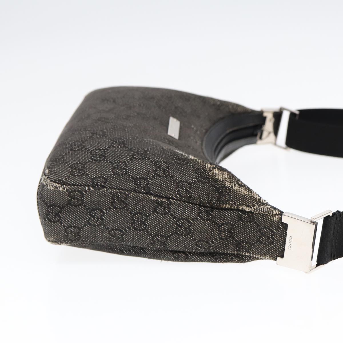 GUCCI GG Canvas Shoulder Bag Gray Silver 35098 Auth ti2032