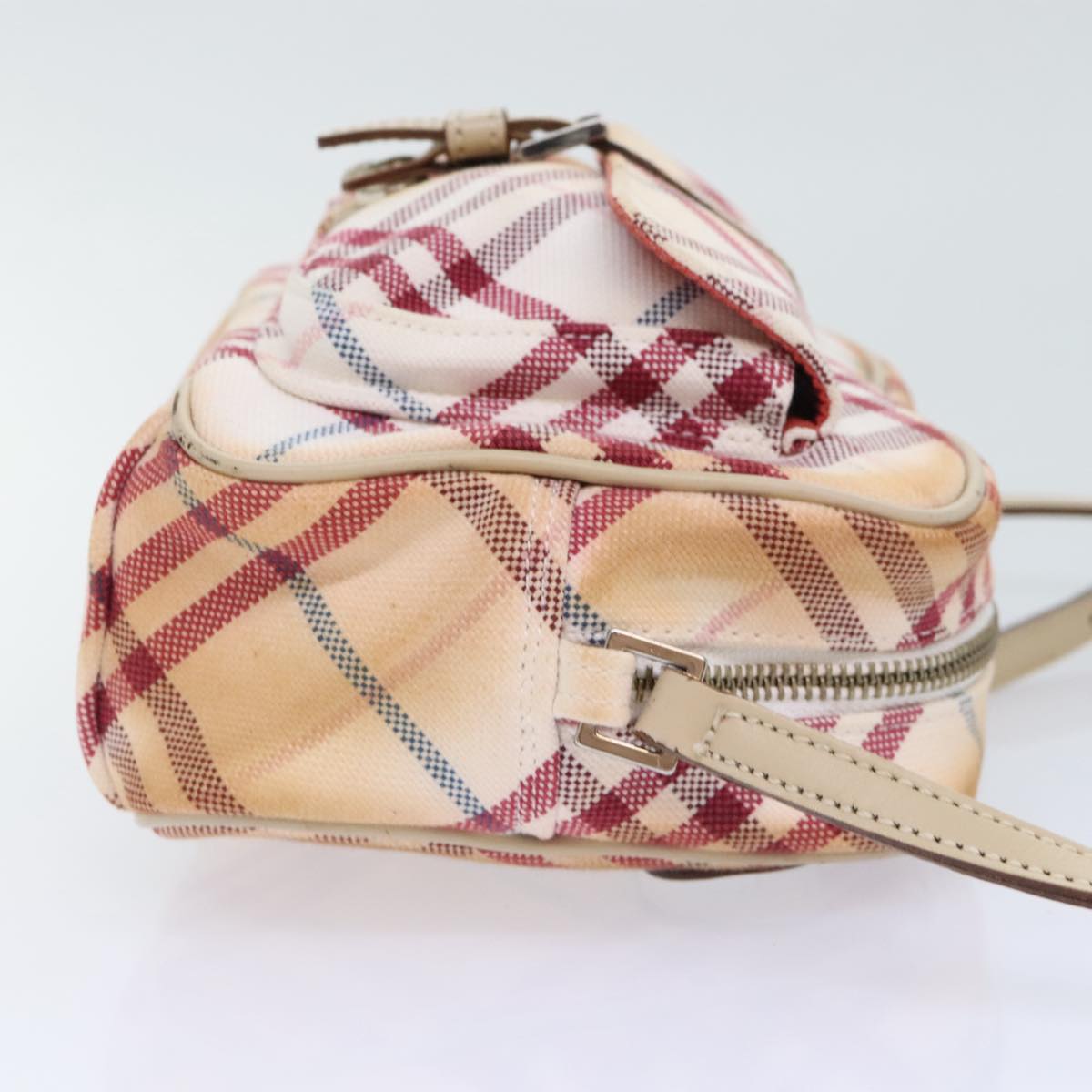 BURBERRY Nova Check Blue Label Shoulder Bag Canvas White Red Auth ti2120