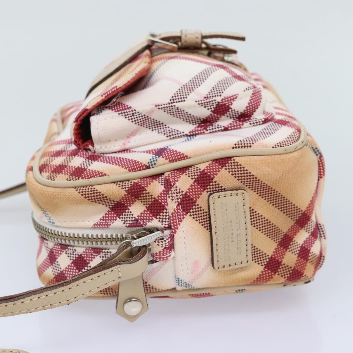 BURBERRY Nova Check Blue Label Shoulder Bag Canvas White Red Auth ti2120