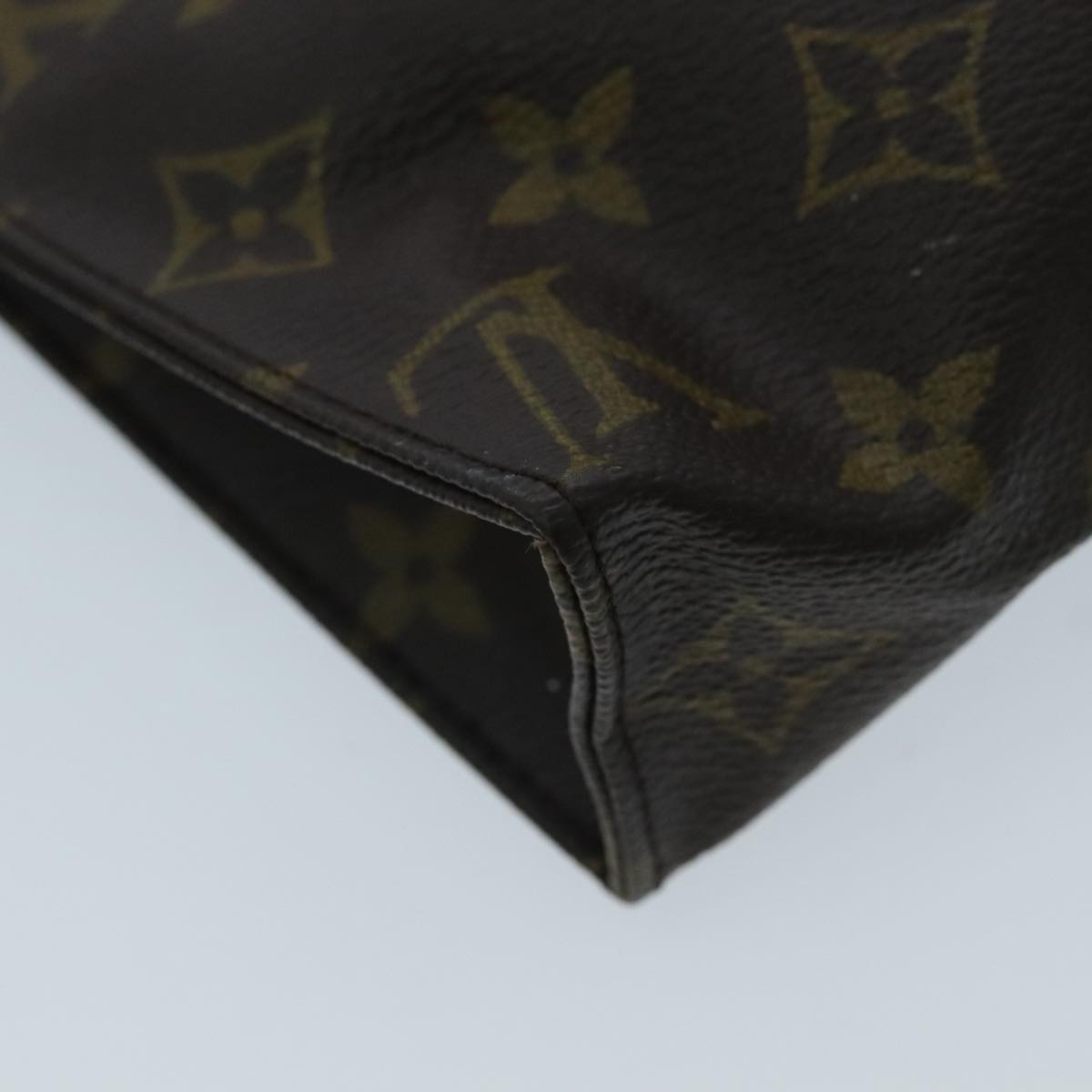 LOUIS VUITTON Monogram Poche Toilette 19 Pouch M47544 LV Auth ti2181