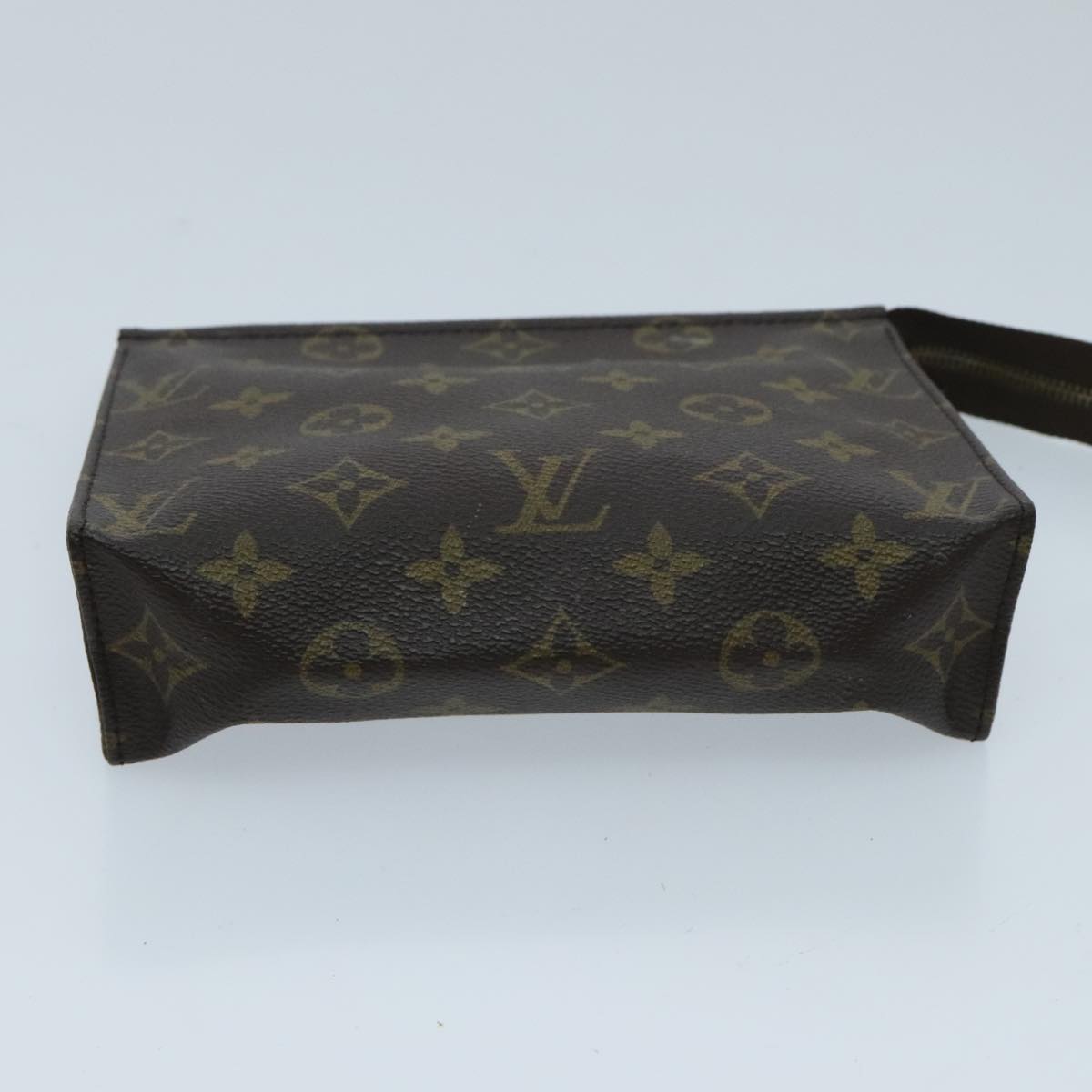 LOUIS VUITTON Monogram Poche Toilette 19 Pouch M47544 LV Auth ti2181