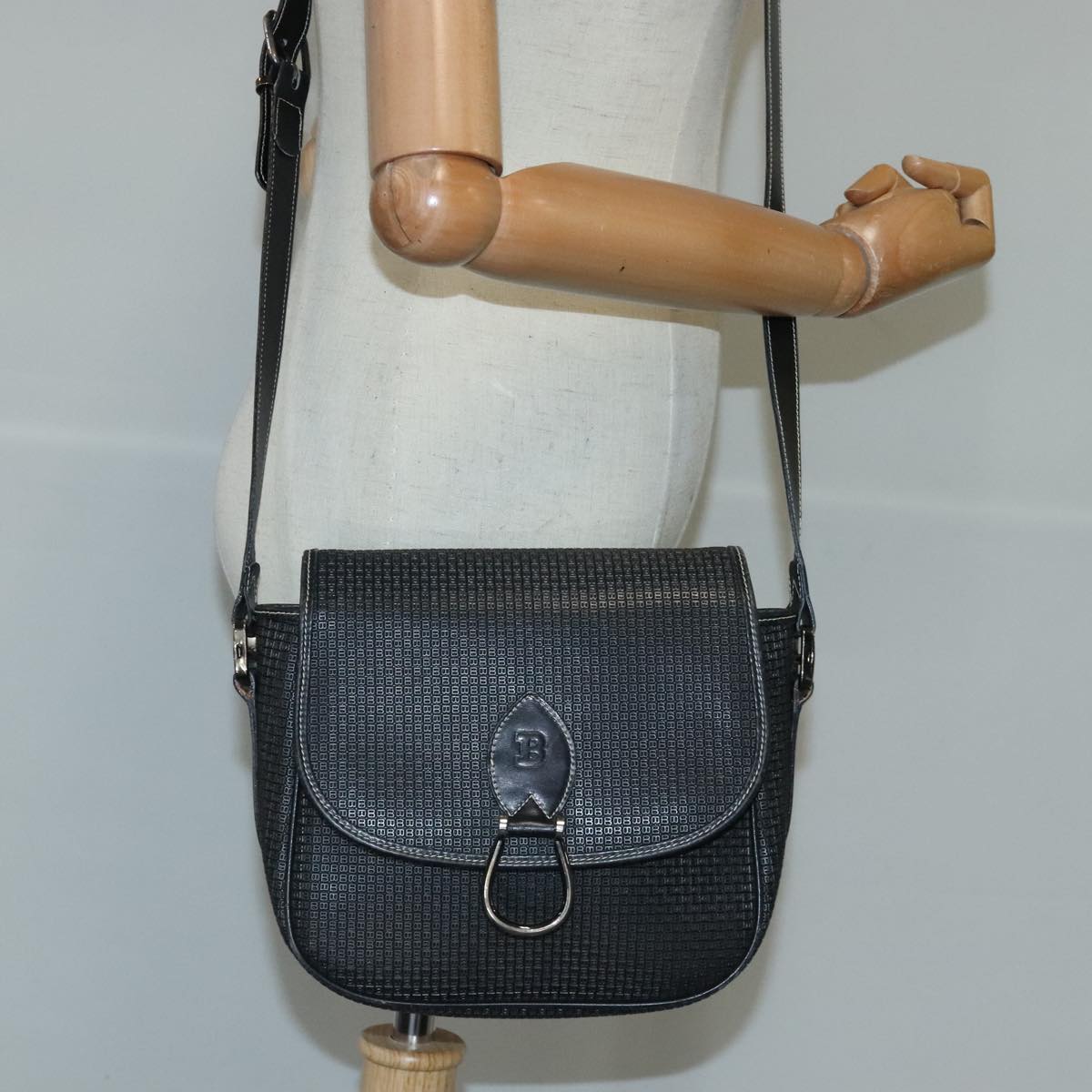 BALLY Shoulder Bag Leather Black Auth ti2288