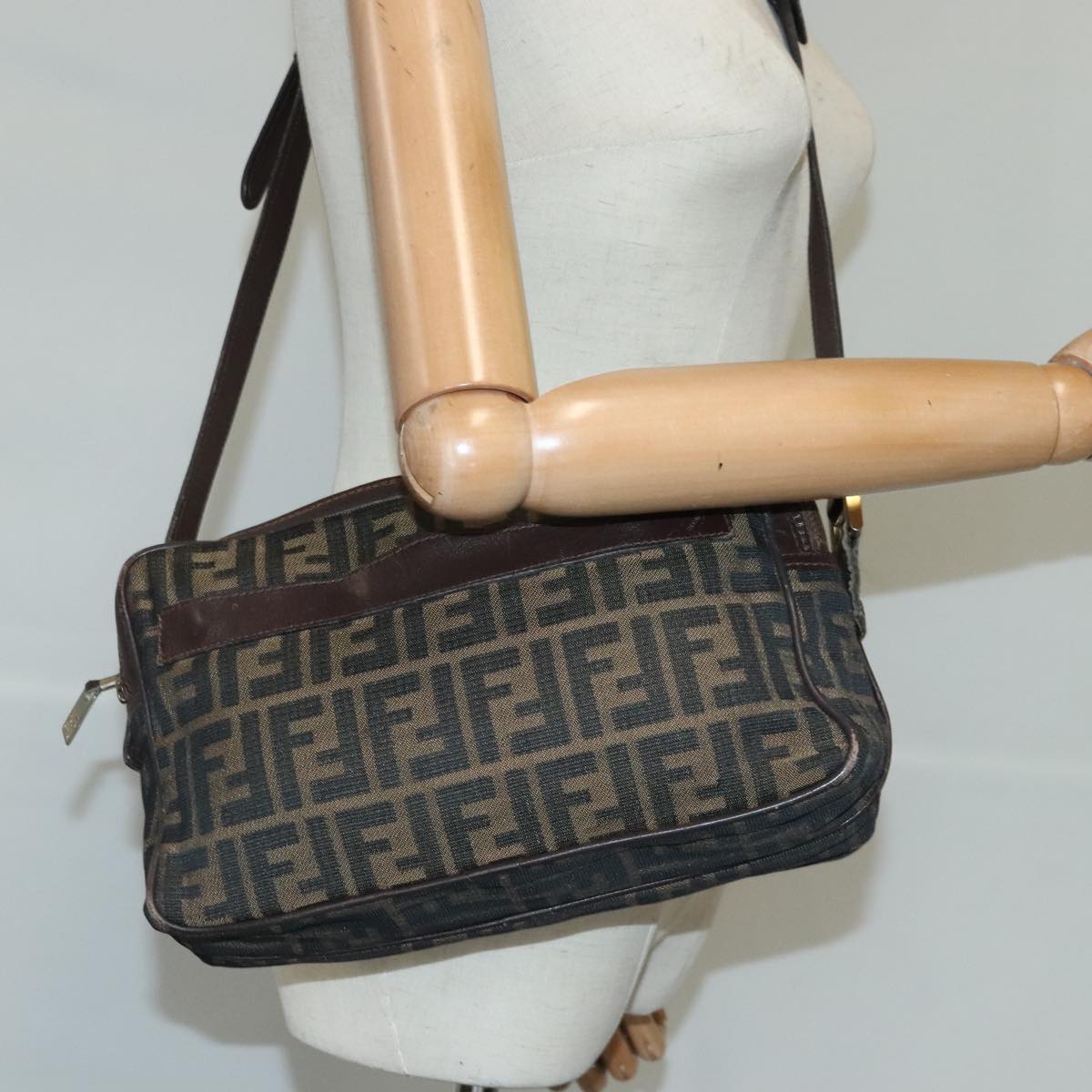 FENDI Zucca Canvas Shoulder Bag Canvas Brown Auth ti2335