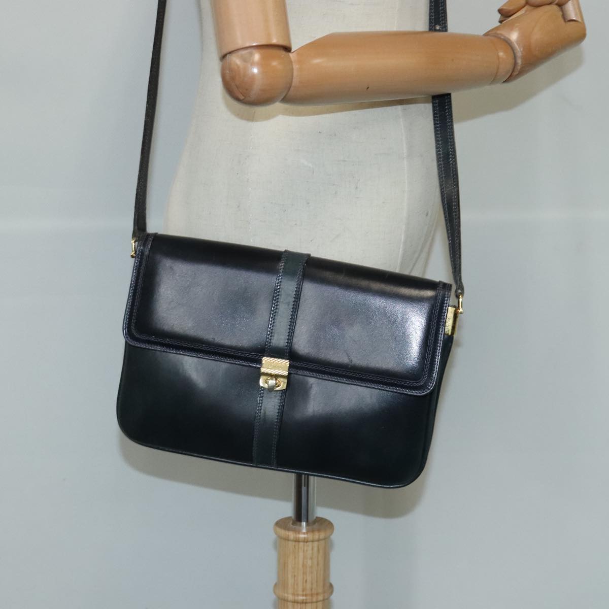 BALLY Shoulder Bag Leather Navy Auth ti2411