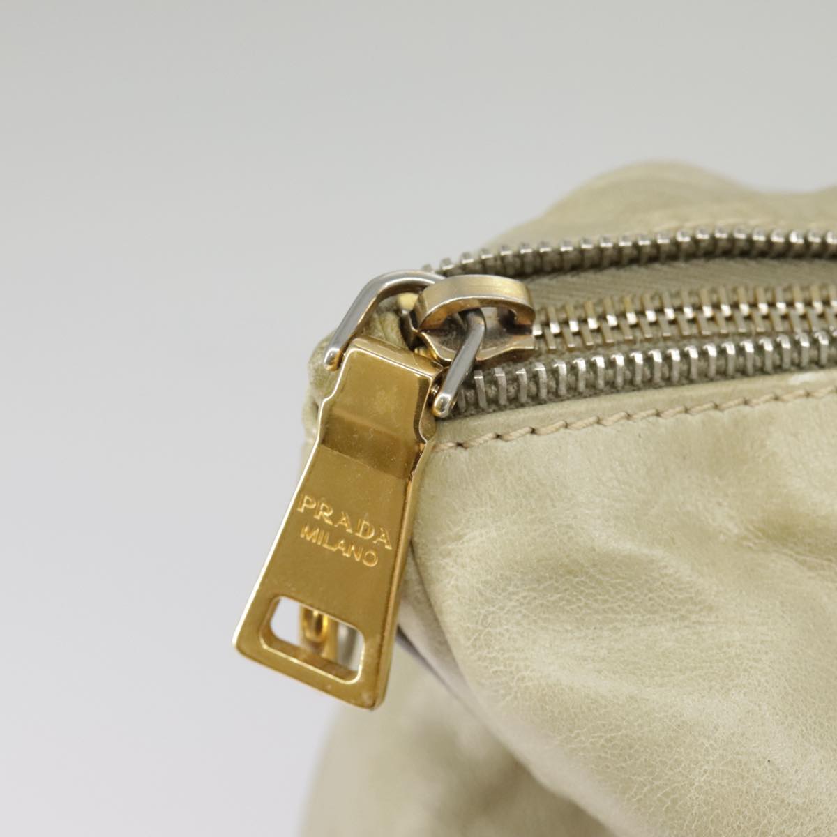 PRADA Hand Bag Leather 2way Beige Auth ti2432