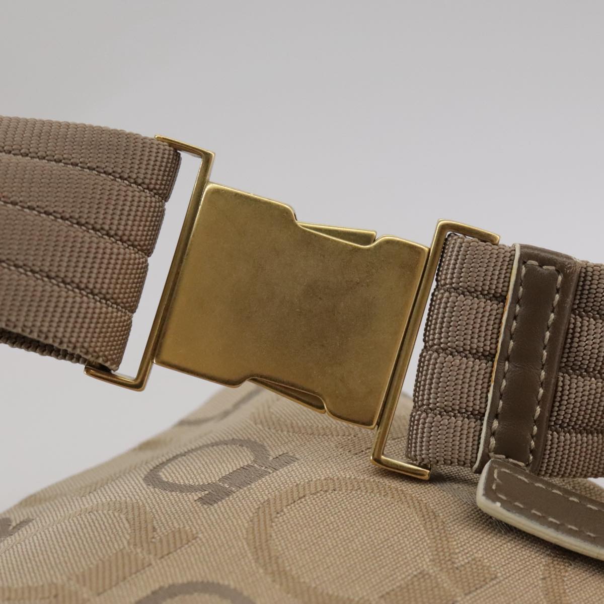 Salvatore Ferragamo Waist bag Canvas Beige Auth ti2497