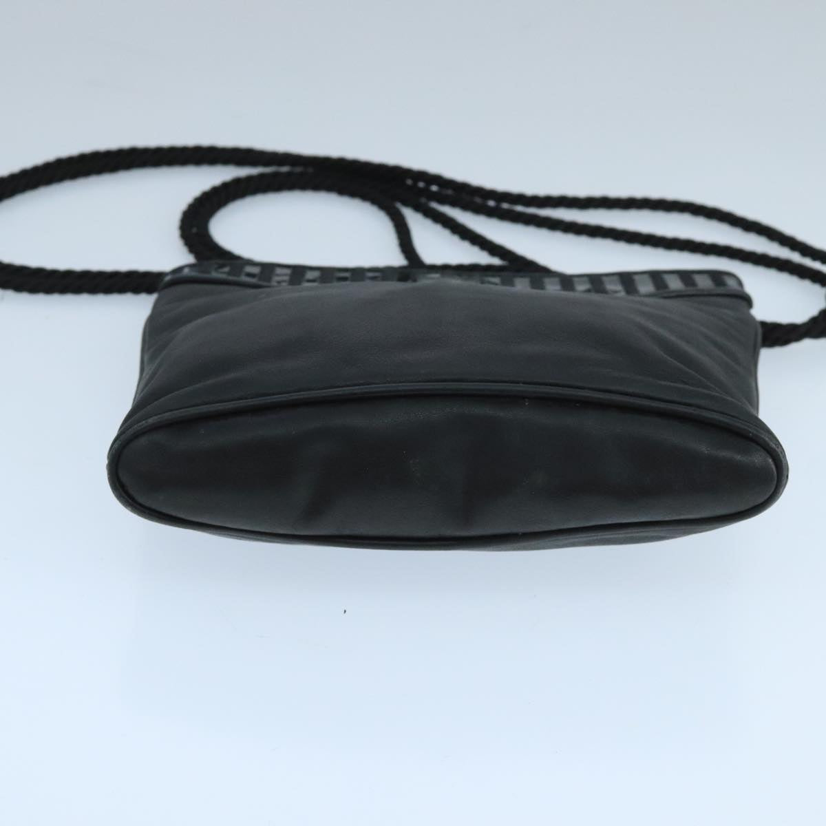 FENDI Shoulder Bag Leather Black Auth ti2515