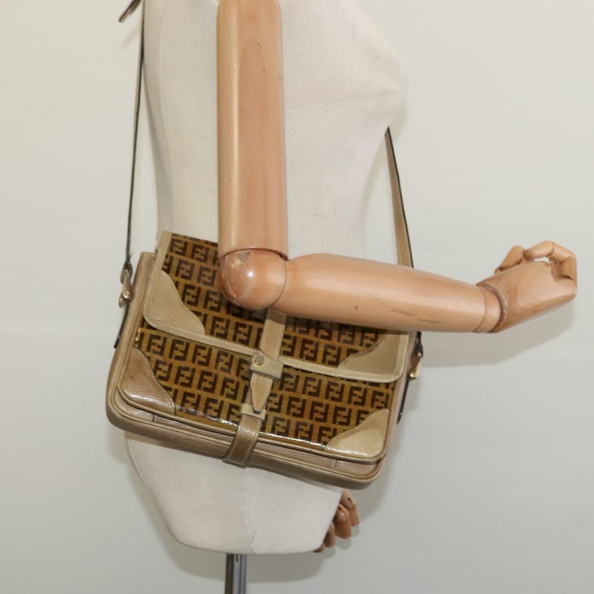FENDI Zucchino Canvas Shoulder Bag Coated Canvas Beige Gold Auth ti3296