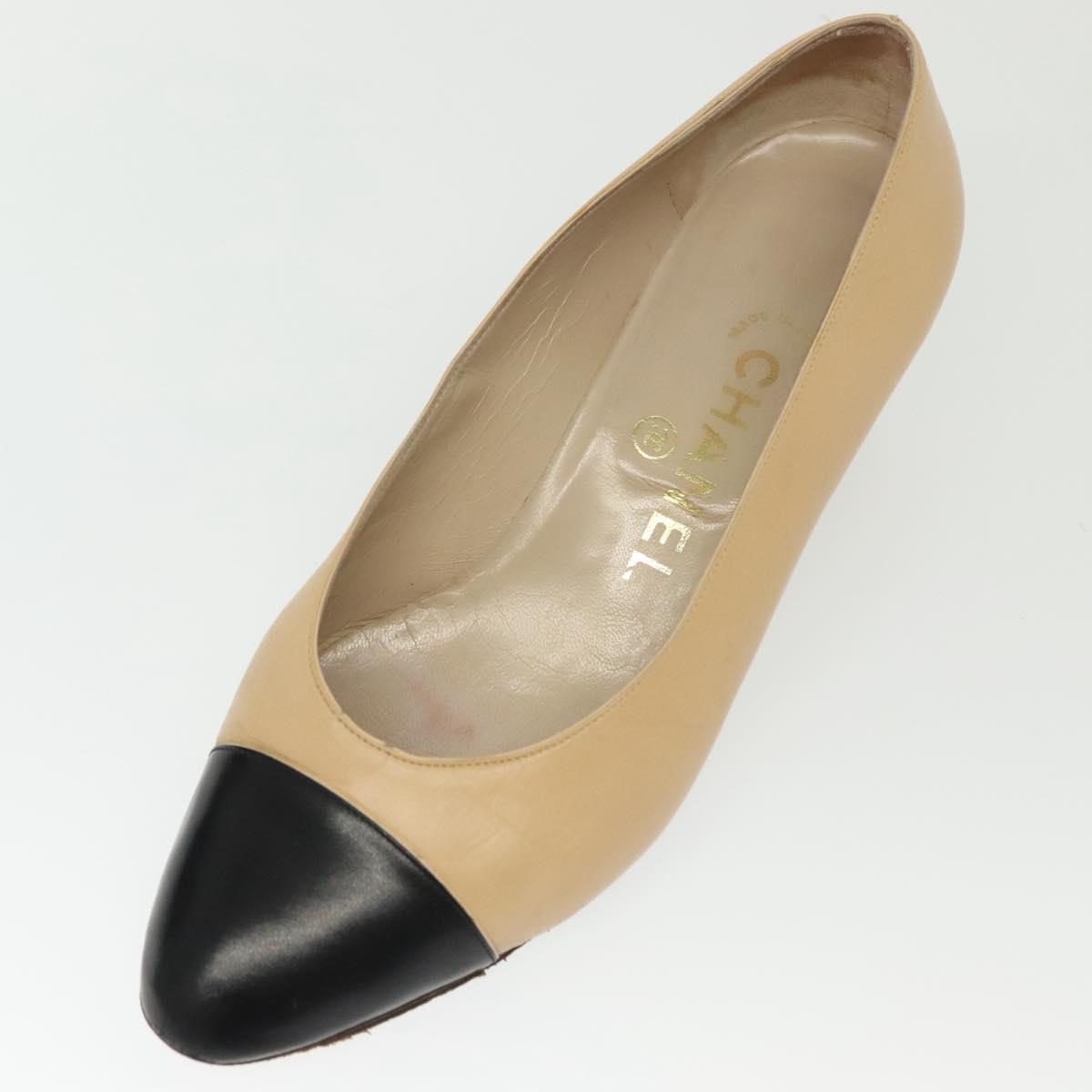 CHANEL Pumps High heels Leather Beige CC Auth ti3387