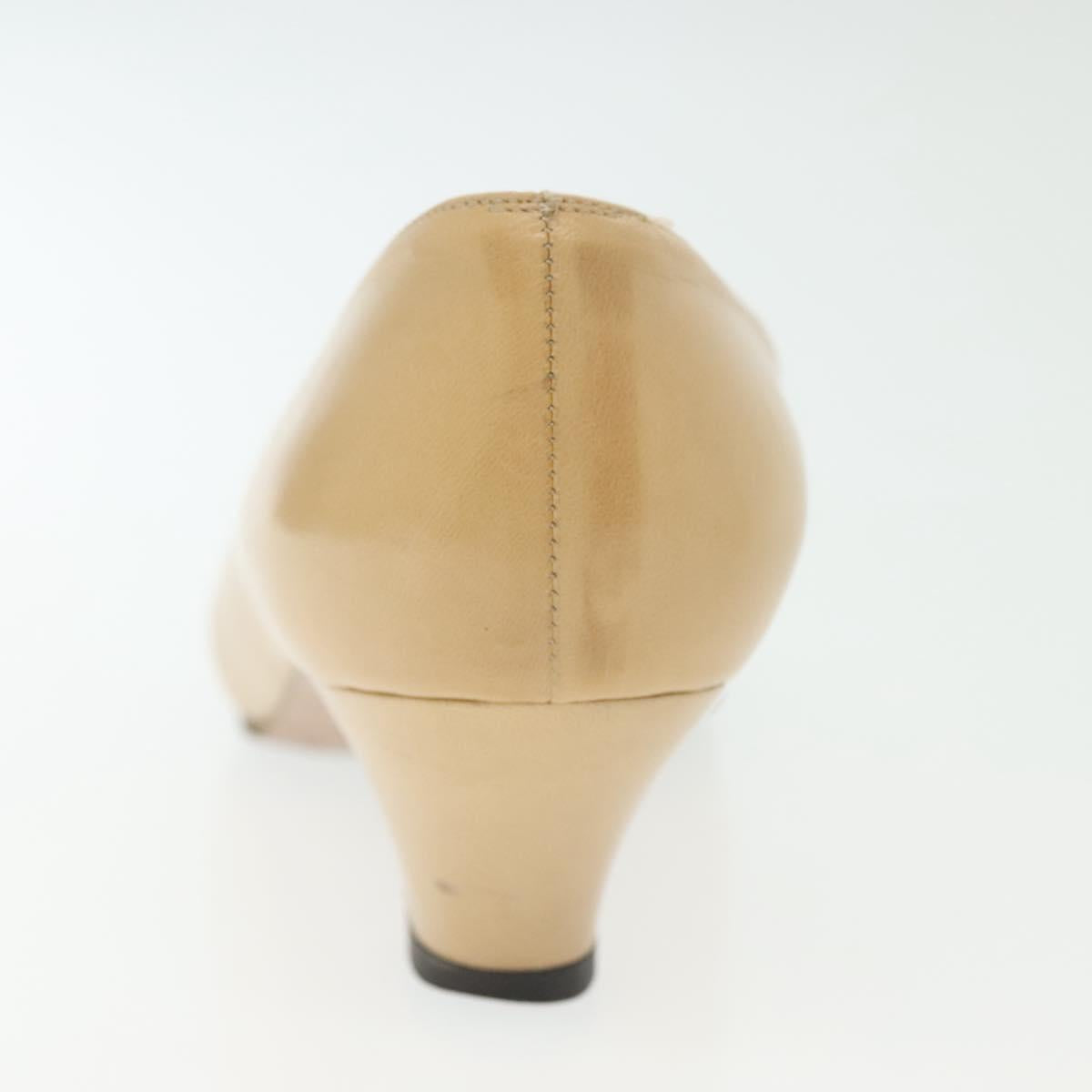 CHANEL Pumps High heels Leather Beige CC Auth ti3387