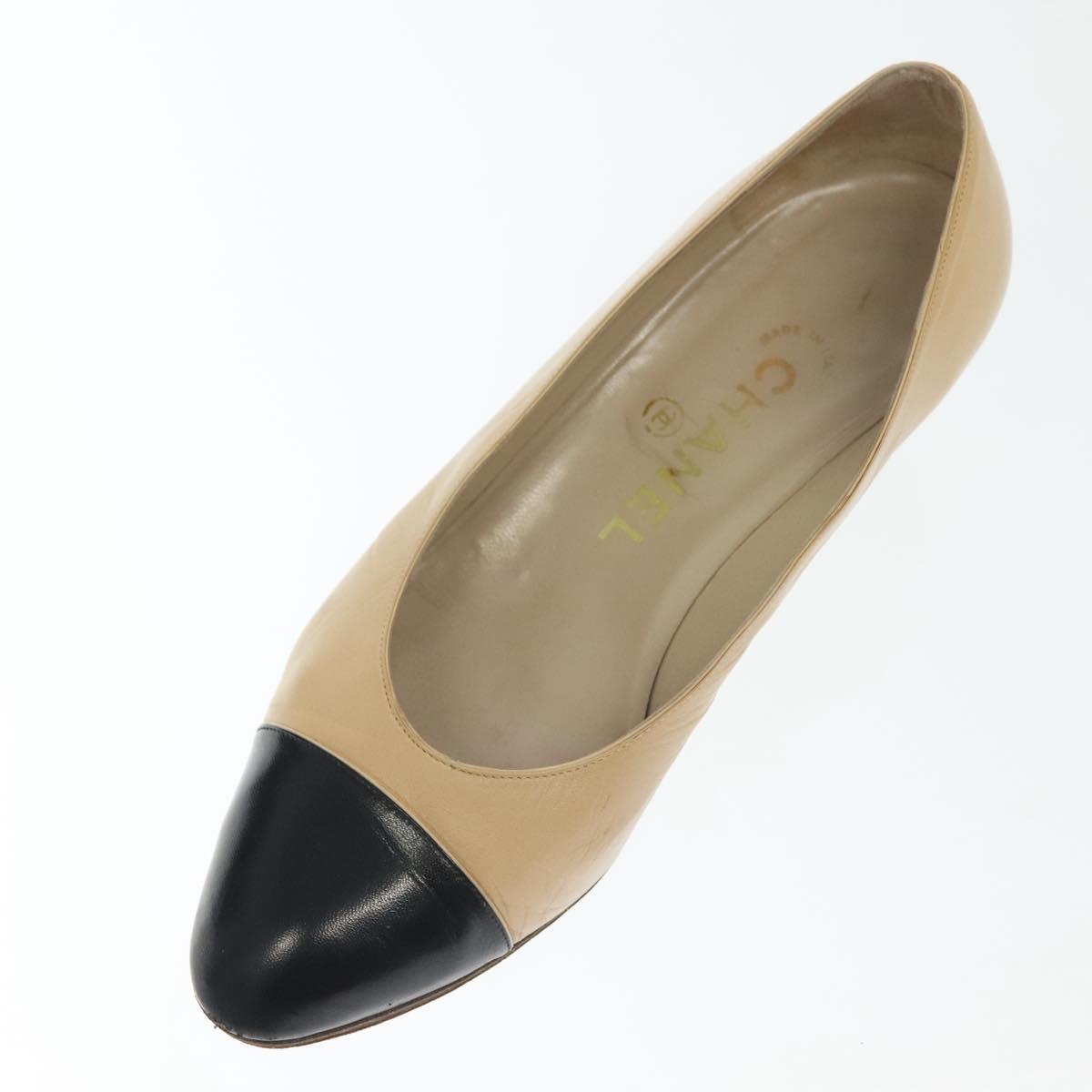 CHANEL Pumps High heels Leather Beige CC Auth ti3387