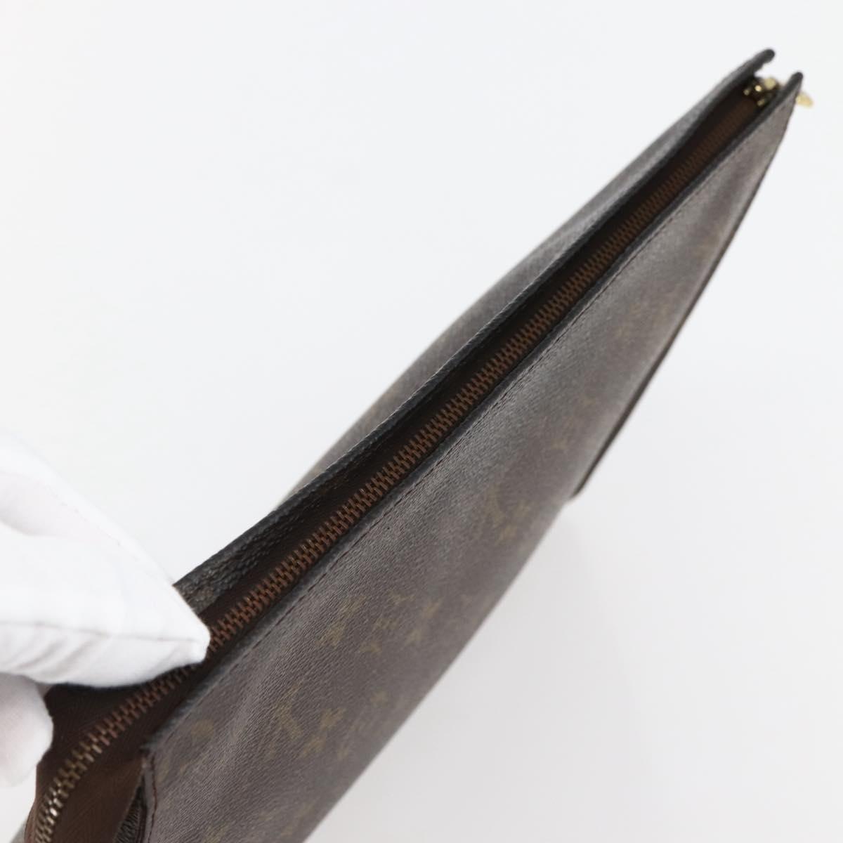 LOUIS VUITTON Monogram Poche Toilette 26 Pouch M47542 LV Auth ti3438