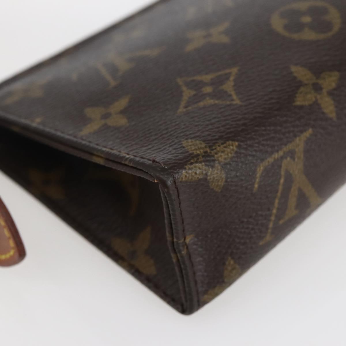 LOUIS VUITTON Monogram Poche Toilette 15 Pouch M47546 LV Auth ti3439