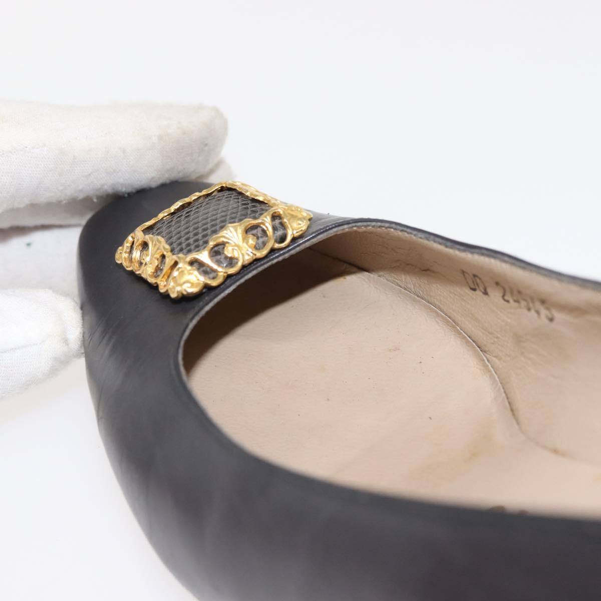 Salvatore Ferragamo Pumps Leather Black Gold Auth ti3478