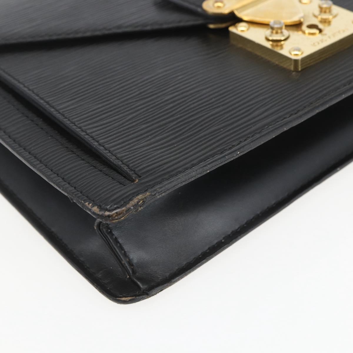 LOUIS VUITTON Epi Serie Dragonne Clutch Bag Black Noir M52612 LV Auth ti3606
