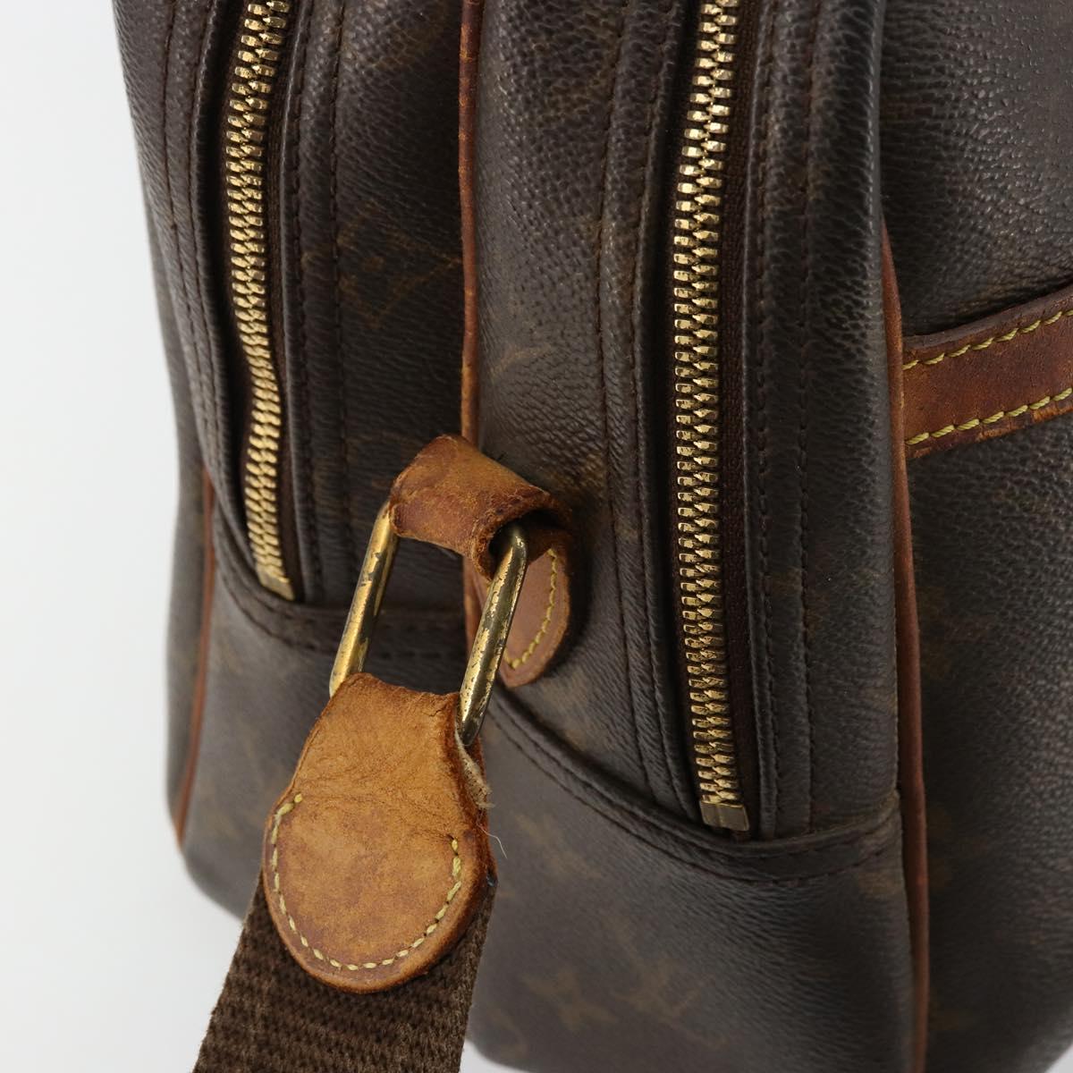 LOUIS VUITTON Monogram Reporter GM Shoulder Bag M45252 LV Auth ti3871