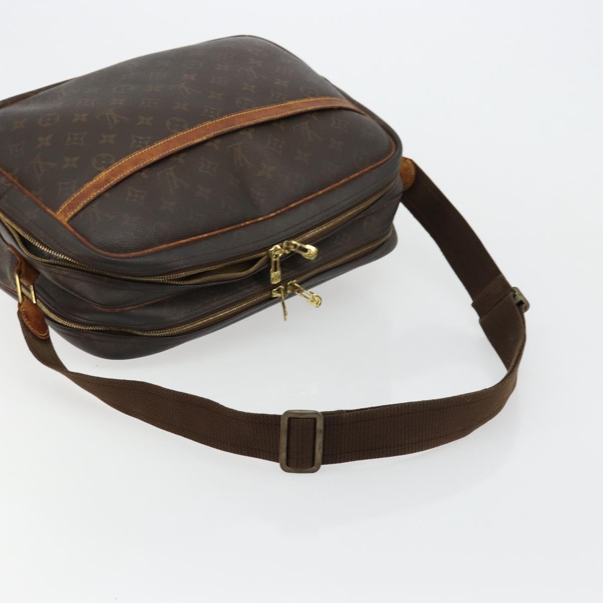 LOUIS VUITTON Monogram Reporter GM Shoulder Bag M45252 LV Auth ti3871