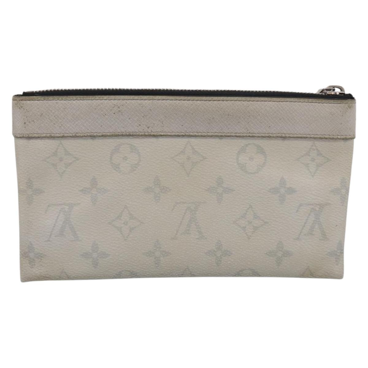 LOUIS VUITTON Taigalama Pochette Discovery PM Bag White M30279 LV Auth ti4043