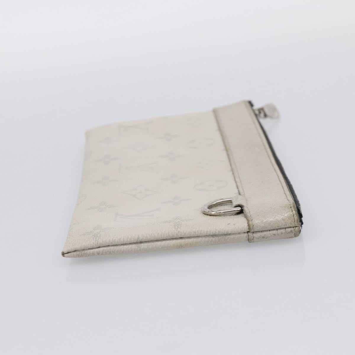 LOUIS VUITTON Taigalama Pochette Discovery PM Bag White M30279 LV Auth ti4043