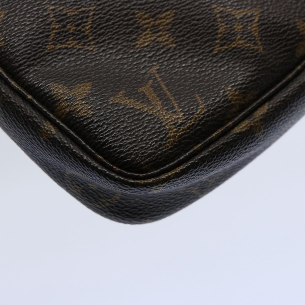 LOUIS VUITTON Monogram Pochette Accessoires Pouch M51980 LV Auth uy151