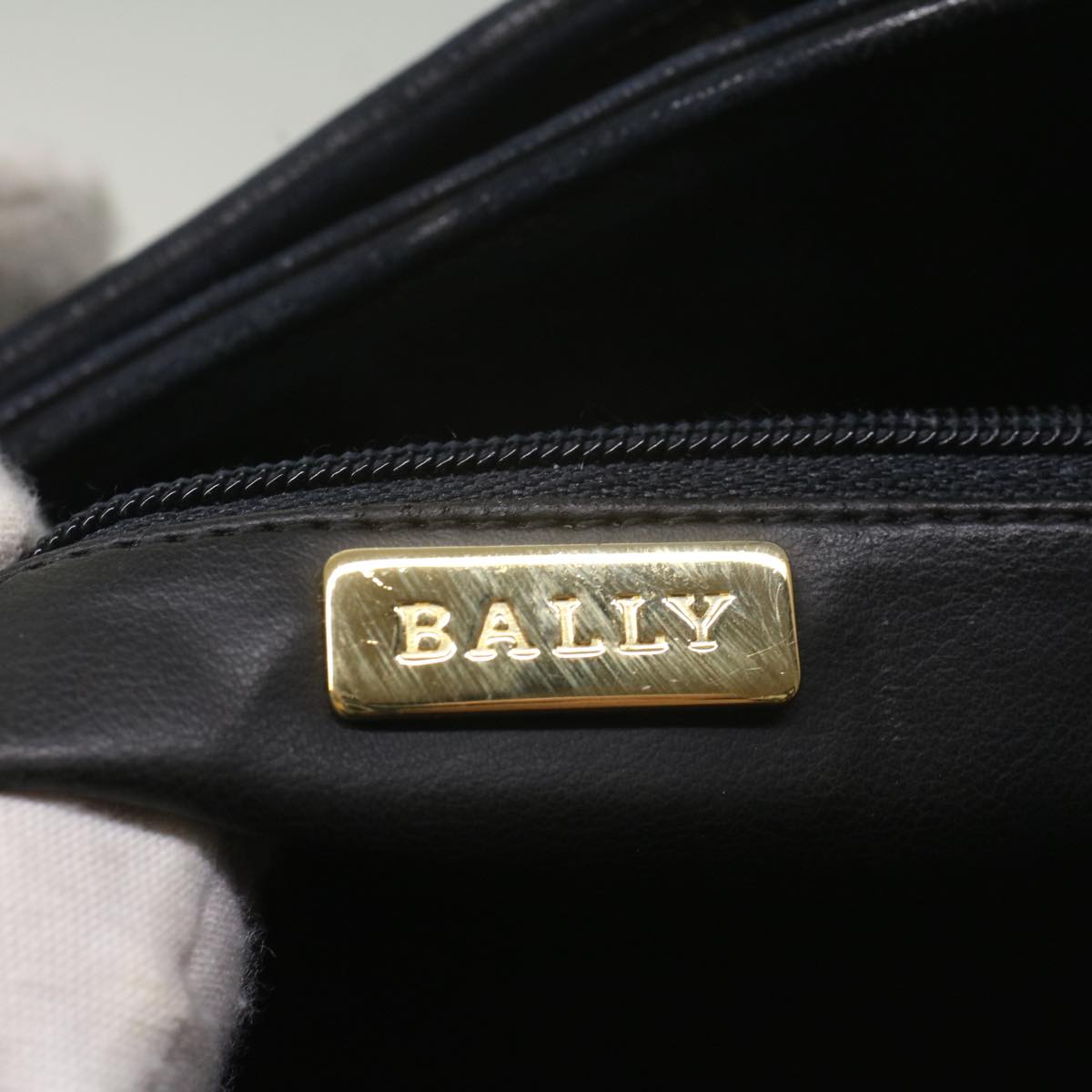 BALLY Quilted Hand Bag Leather Black Auth yb389