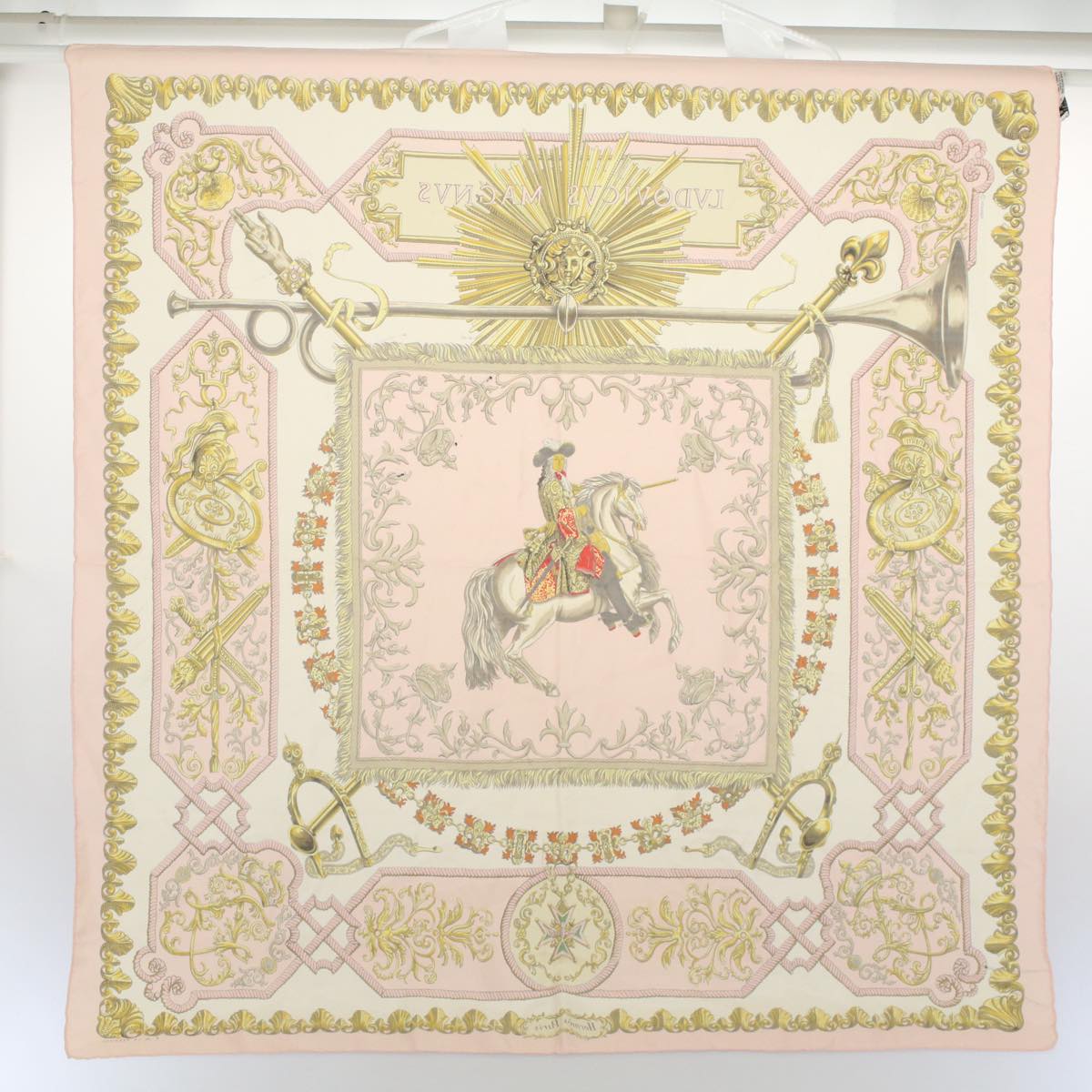 HERMES Carre 90 LVDOVICVS MAGNVS Scarf Silk Pink Auth yb392