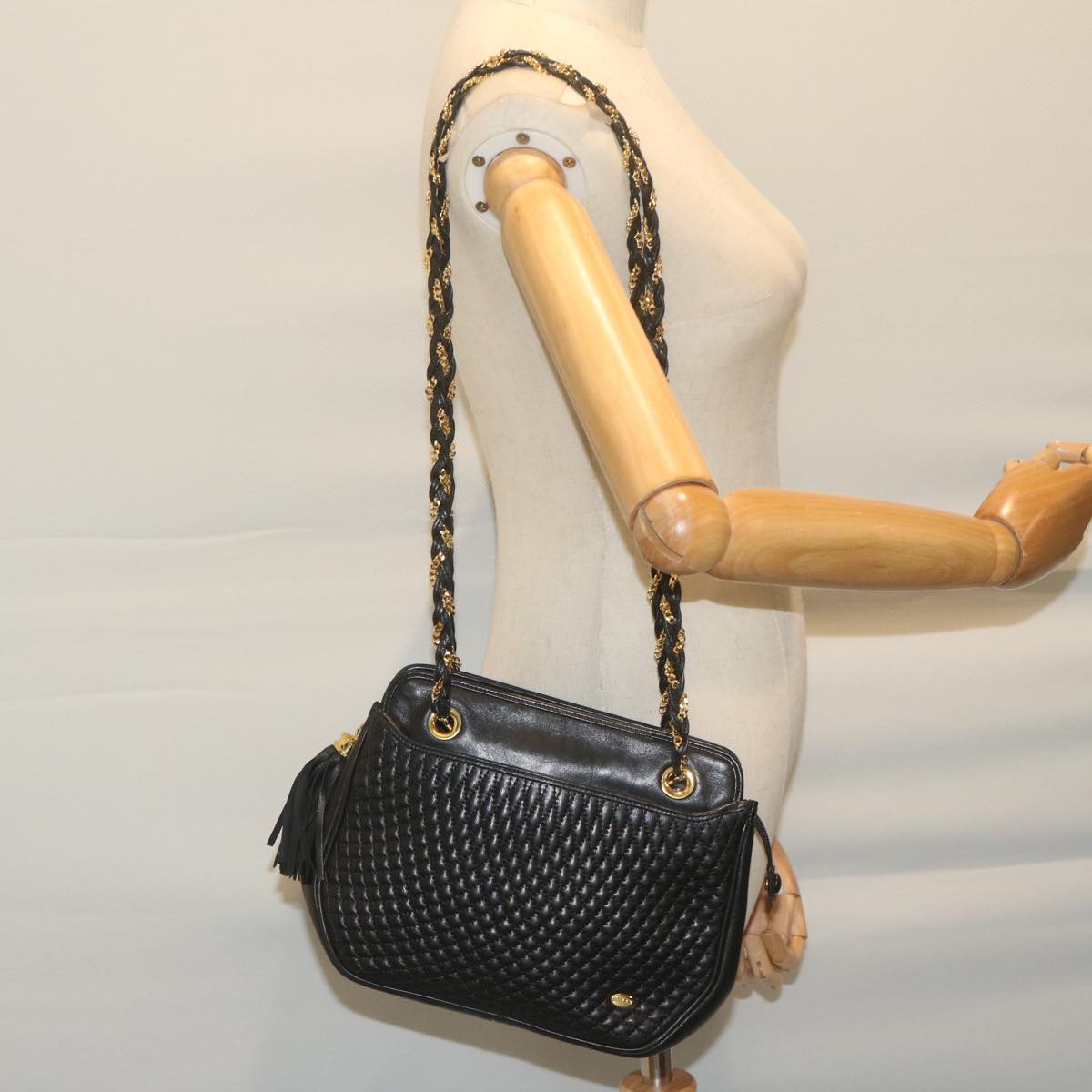 BALLY Quilted Chain Shoulder Bag Leather Black Auth yb484