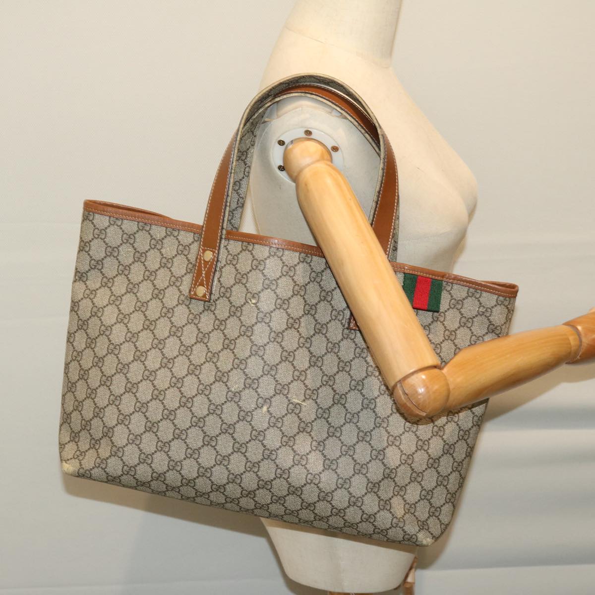 GUCCI GG Supreme Tote Bag PVC Beige 211134 Auth yb504