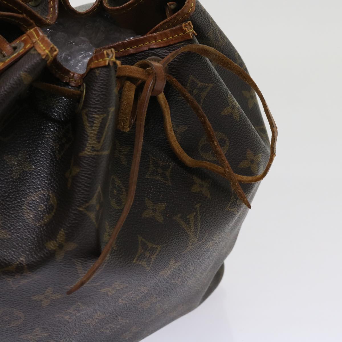 LOUIS VUITTON Monogram Petit Noe Shoulder Bag M42226 LV Auth yk10017