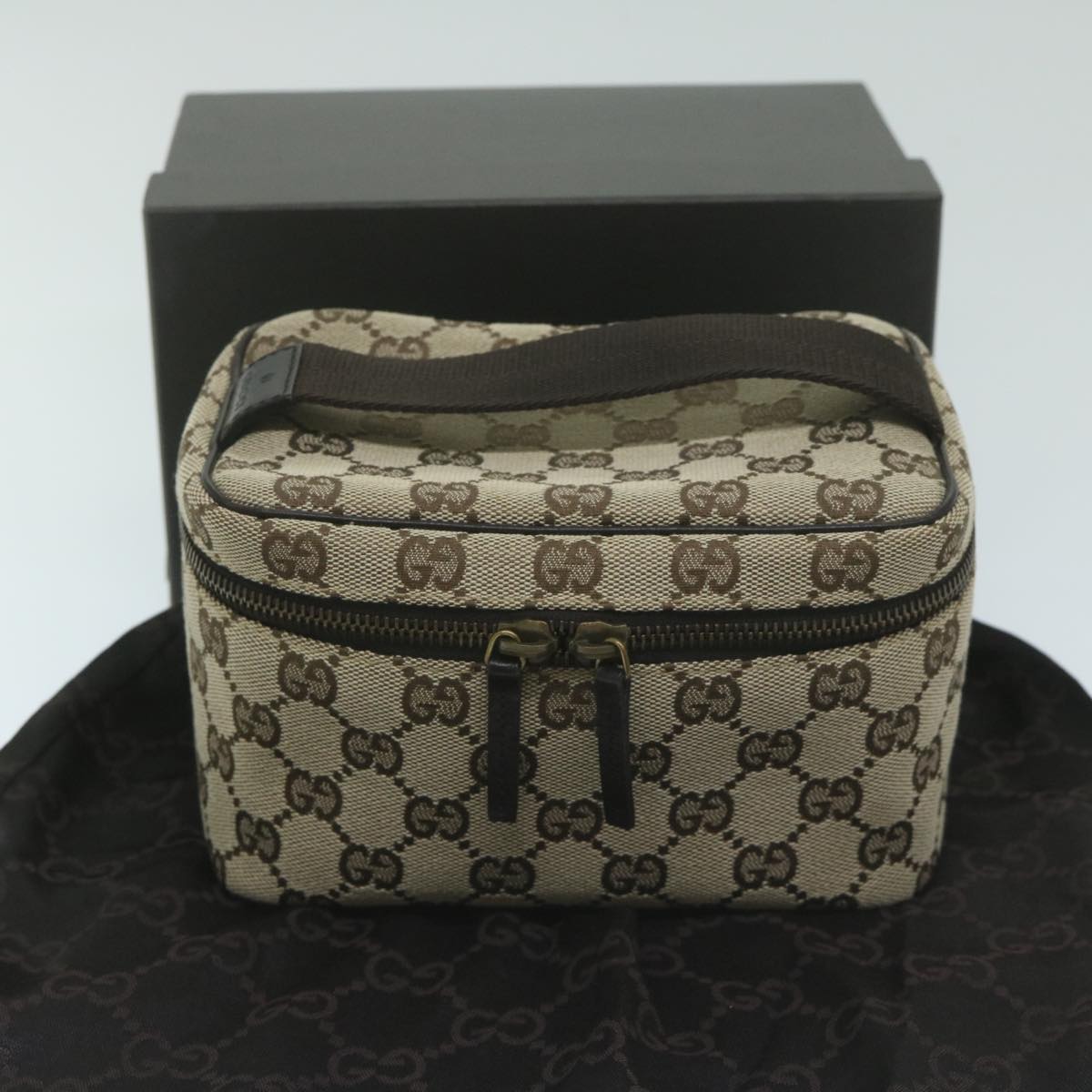 GUCCI GG Canvas Vanity Cosmetic Pouch Beige 106646 Auth yk10132