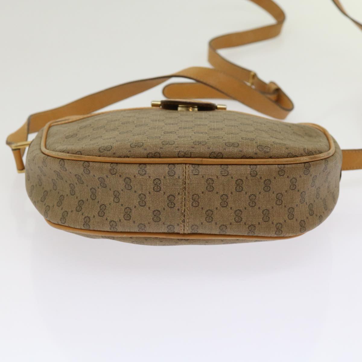 GUCCI Micro GG Supreme Shoulder Bag Beige 007 256 0024 Auth yk10229