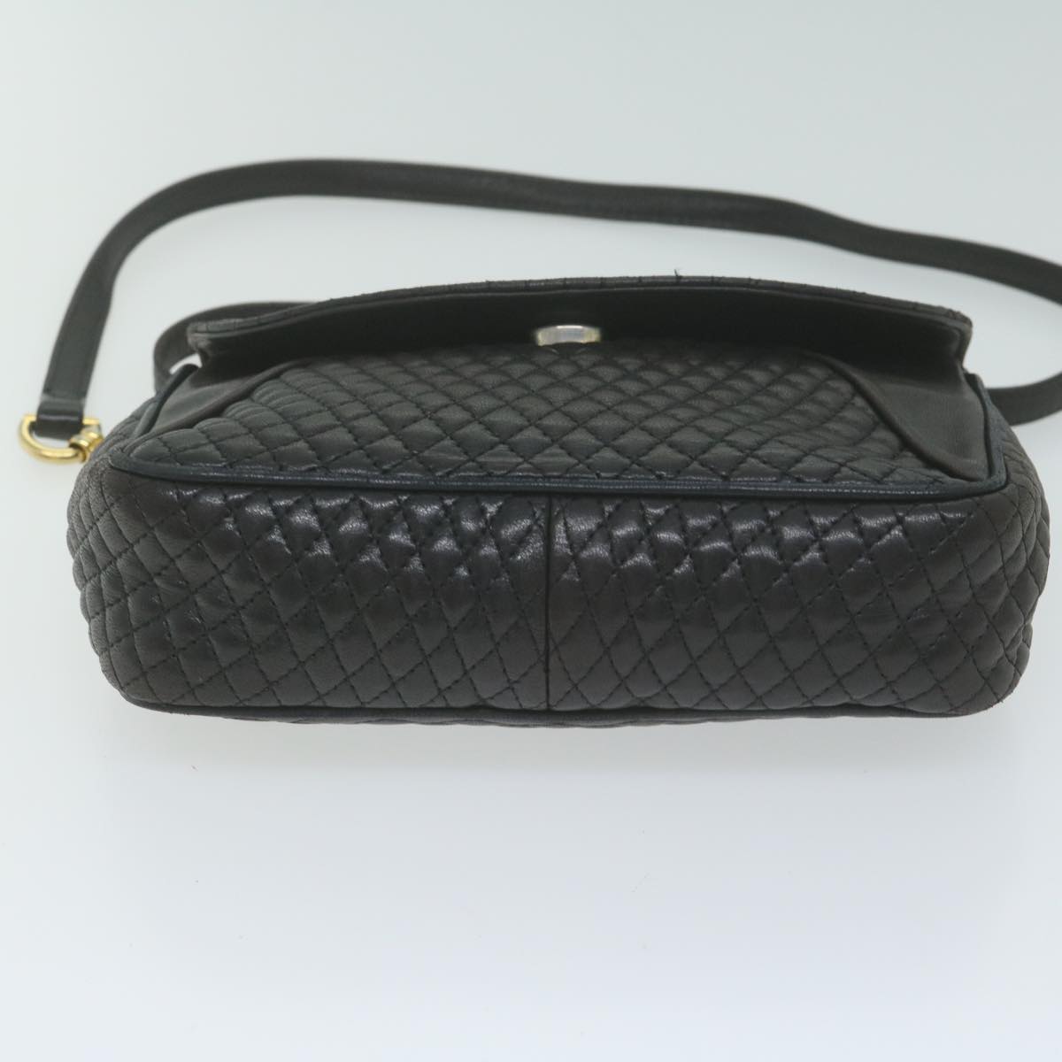 BALLY Quilted Shoulder Bag Leather Black Auth yk10257