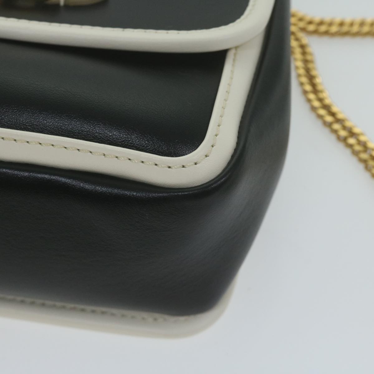 BALLY Chain Shoulder Bag Leather Black White Auth yk10275