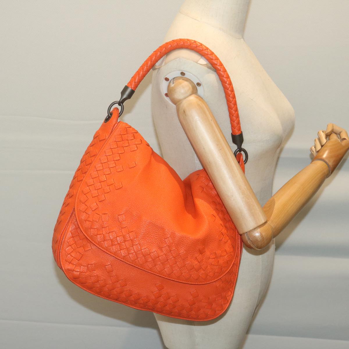 BOTTEGAVENETA INTRECCIATO Shoulder Bag Leather Orange Auth yk10407