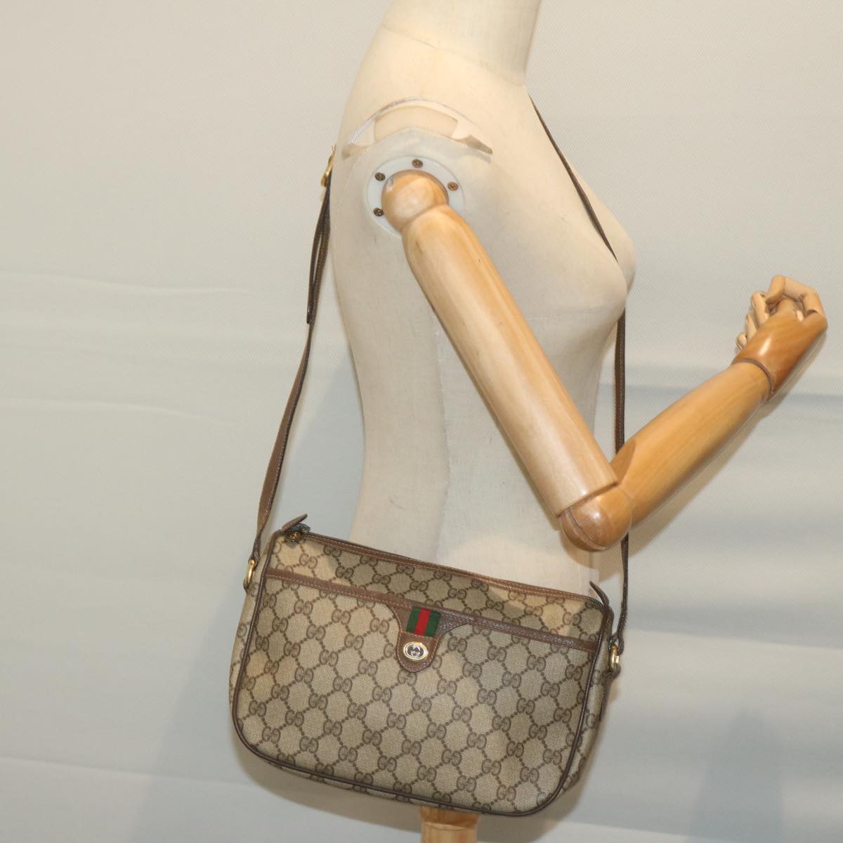 GUCCI GG Canvas Web Sherry Line Shoulder Bag PVC Beige Green Red Auth yk10468