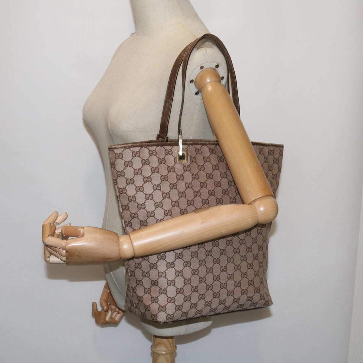 GUCCI GG Canvas Tote Bag Brown 002 1098 Auth yk10768