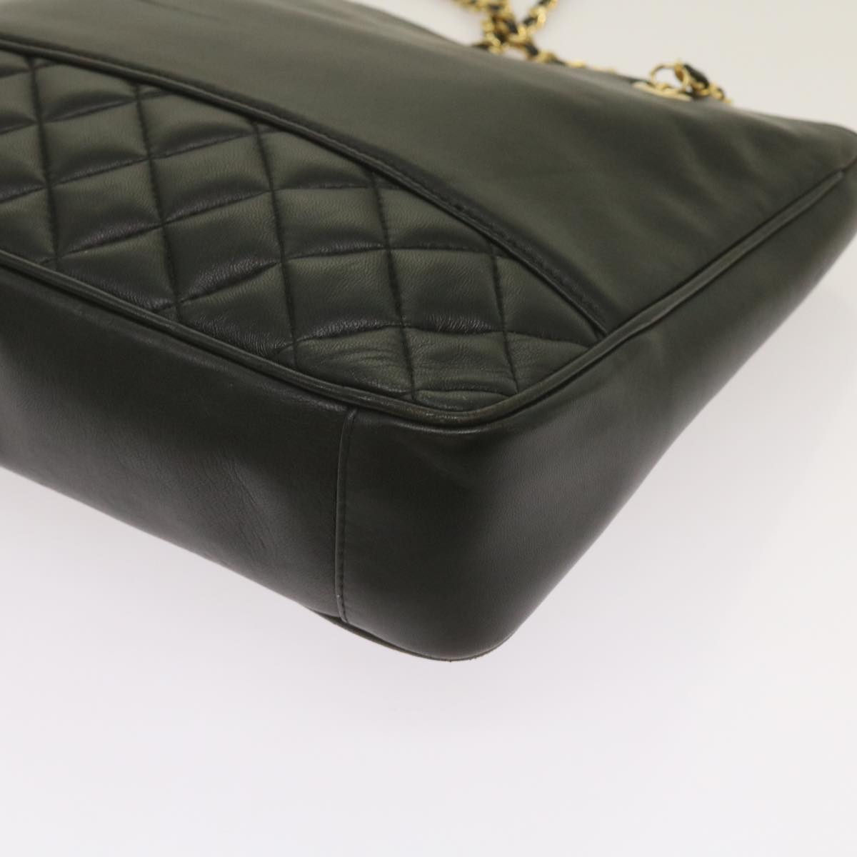 GIVENCHY Quilted Chain Shoulder Bag Leather Black Auth yk10895