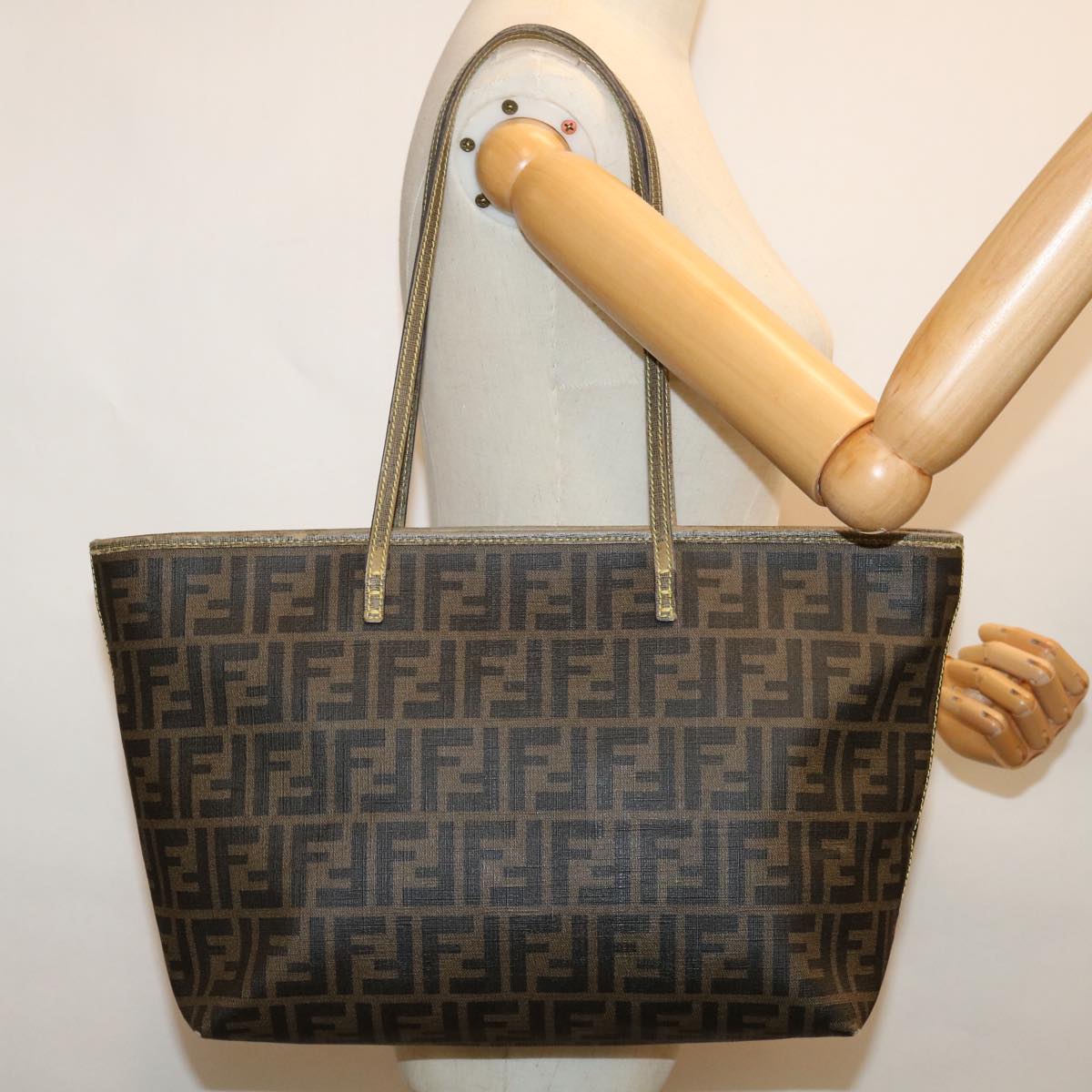 FENDI Zucca Canvas Tote Bag Black Brown Auth yk10957