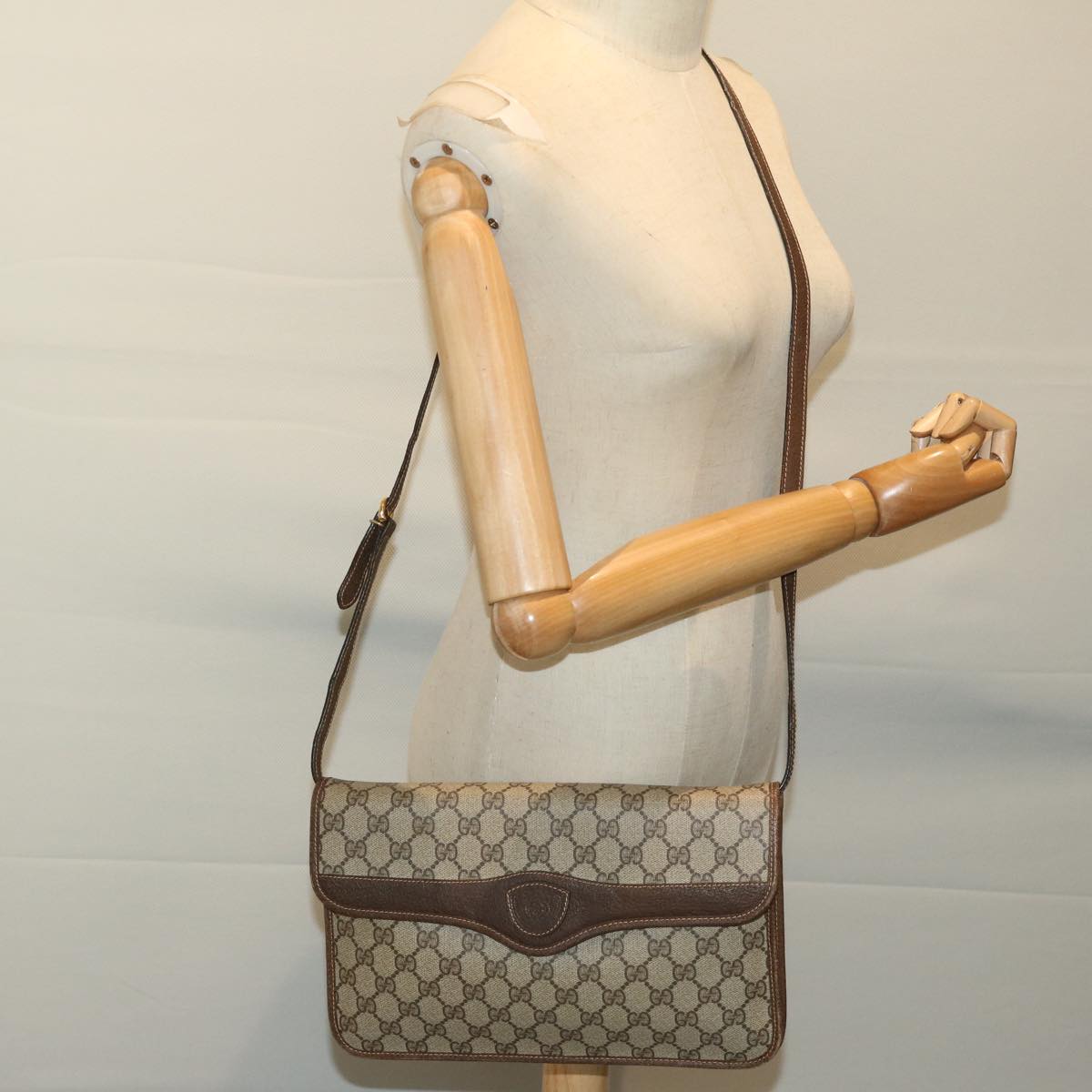 GUCCI GG Supreme Shoulder Bag PVC Beige 004 904 0671 Auth yk11028