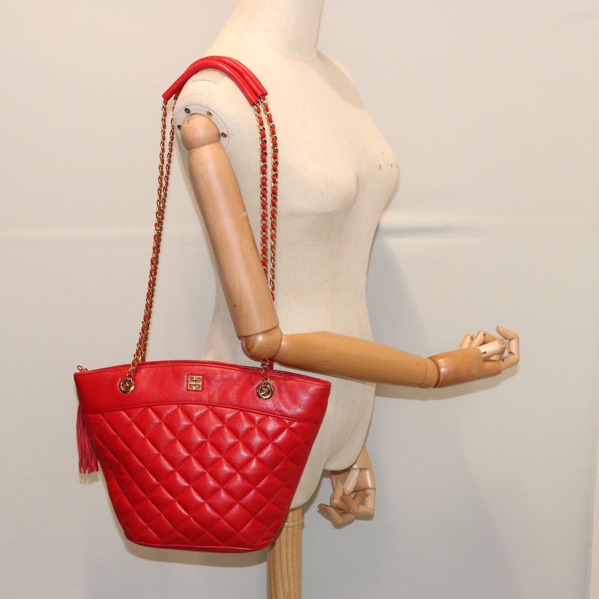 GIVENCHY Quilted Chain Shoulder Bag Leather Red Auth yk11347