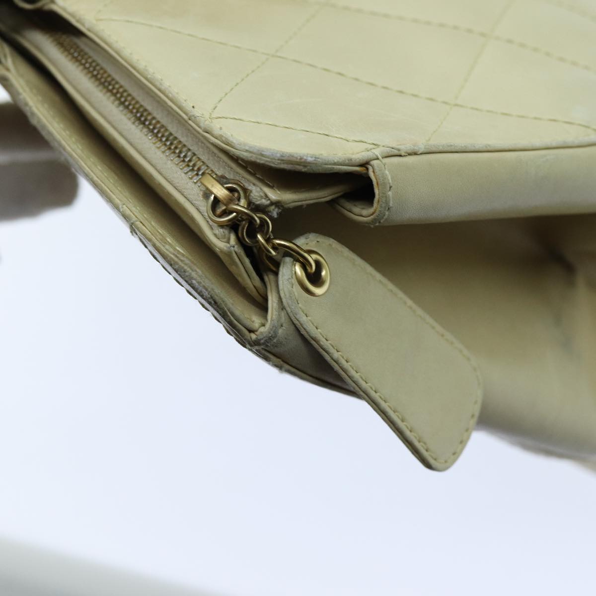 CHANEL Matelasse Chain Tote Bag Leather Beige CC Auth yk11588