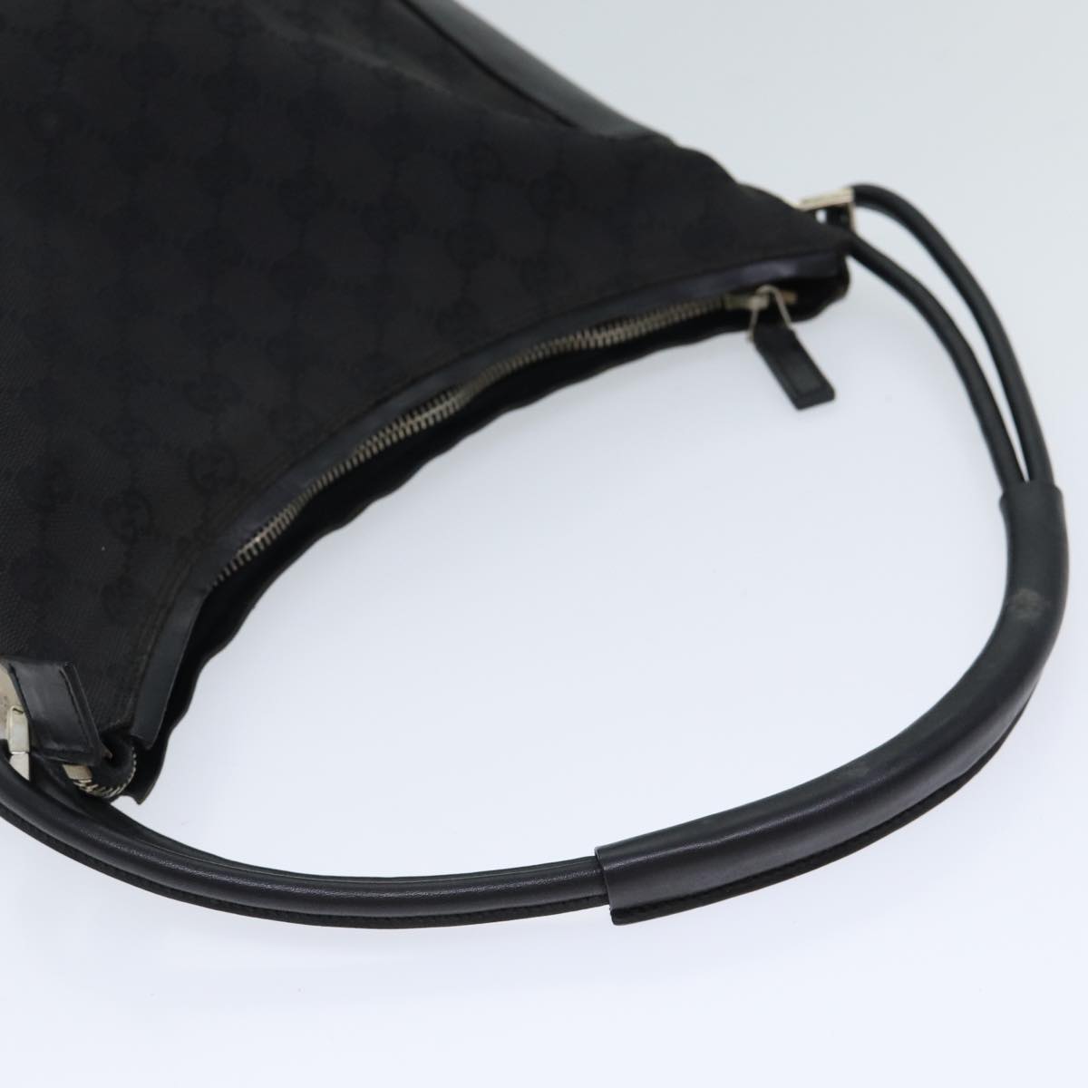 GUCCI GG Canvas Shoulder Bag Black 001 3766 Auth yk11968