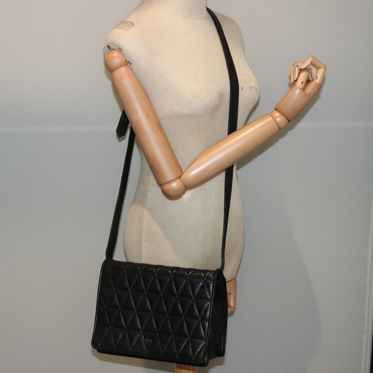 VALENTINO Quilted Shoulder Bag Leather Black Auth yk12052