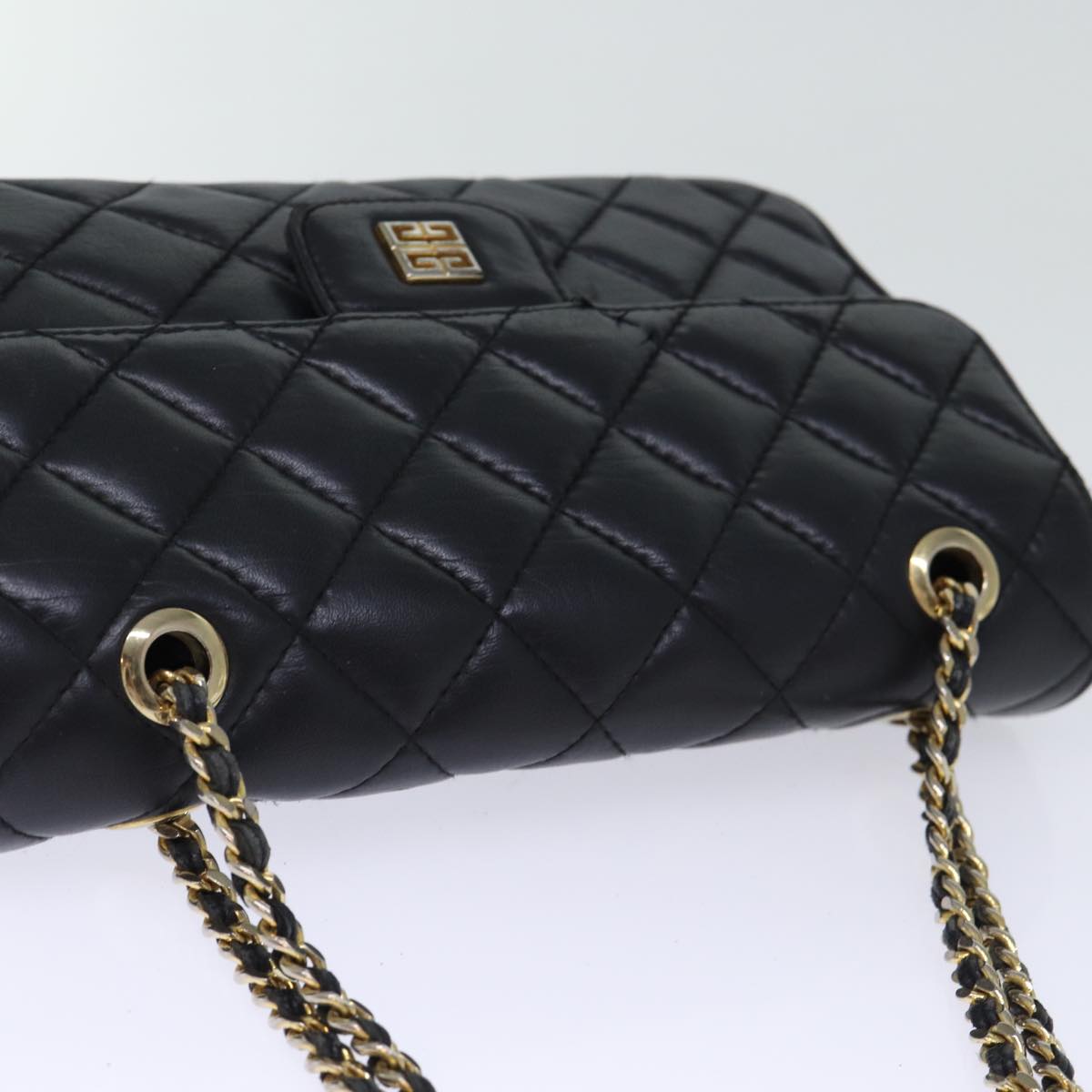 GIVENCHY Quilted Chain Shoulder Bag Leather Black Auth yk12231