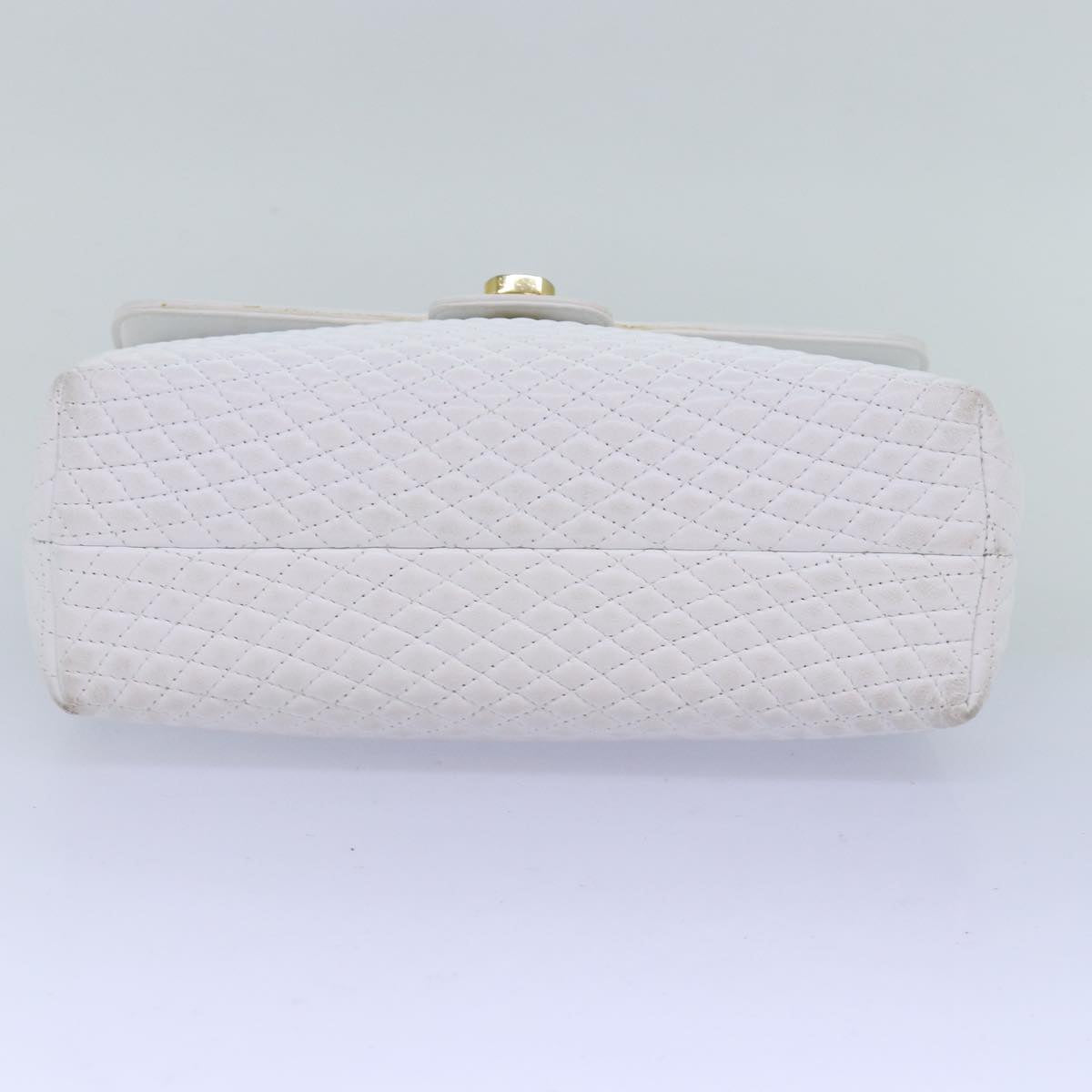 BALLY Quilted Chain Shoulder Bag Leather White Auth yk12523