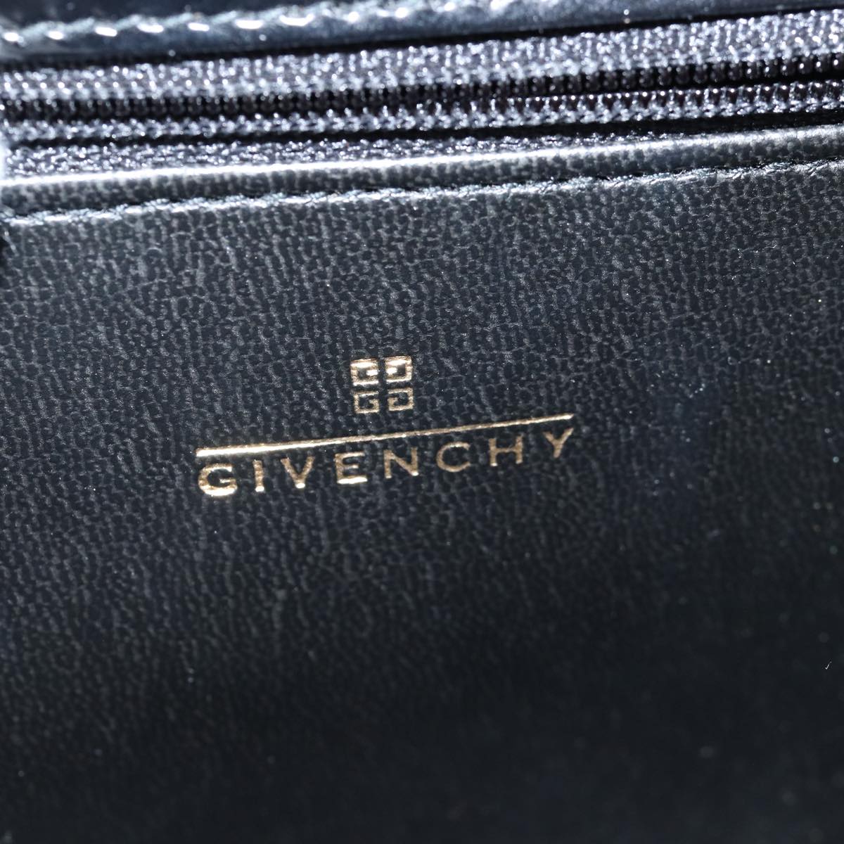 GIVENCHY Chain Shoulder Bag Enamel Black Auth yk12976