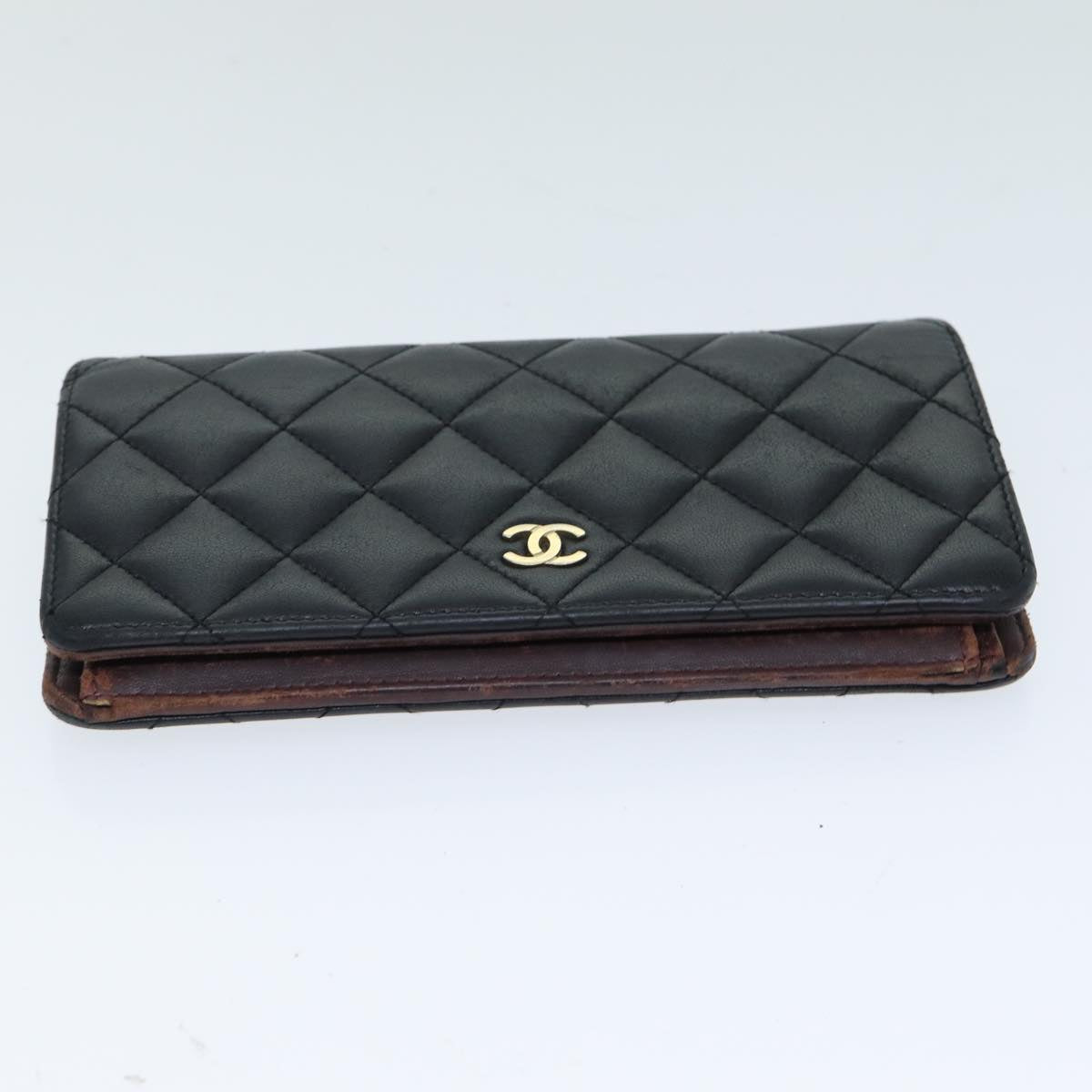 CHANEL Matelasse Long Wallet Lamb Skin Black CC Auth yk13526