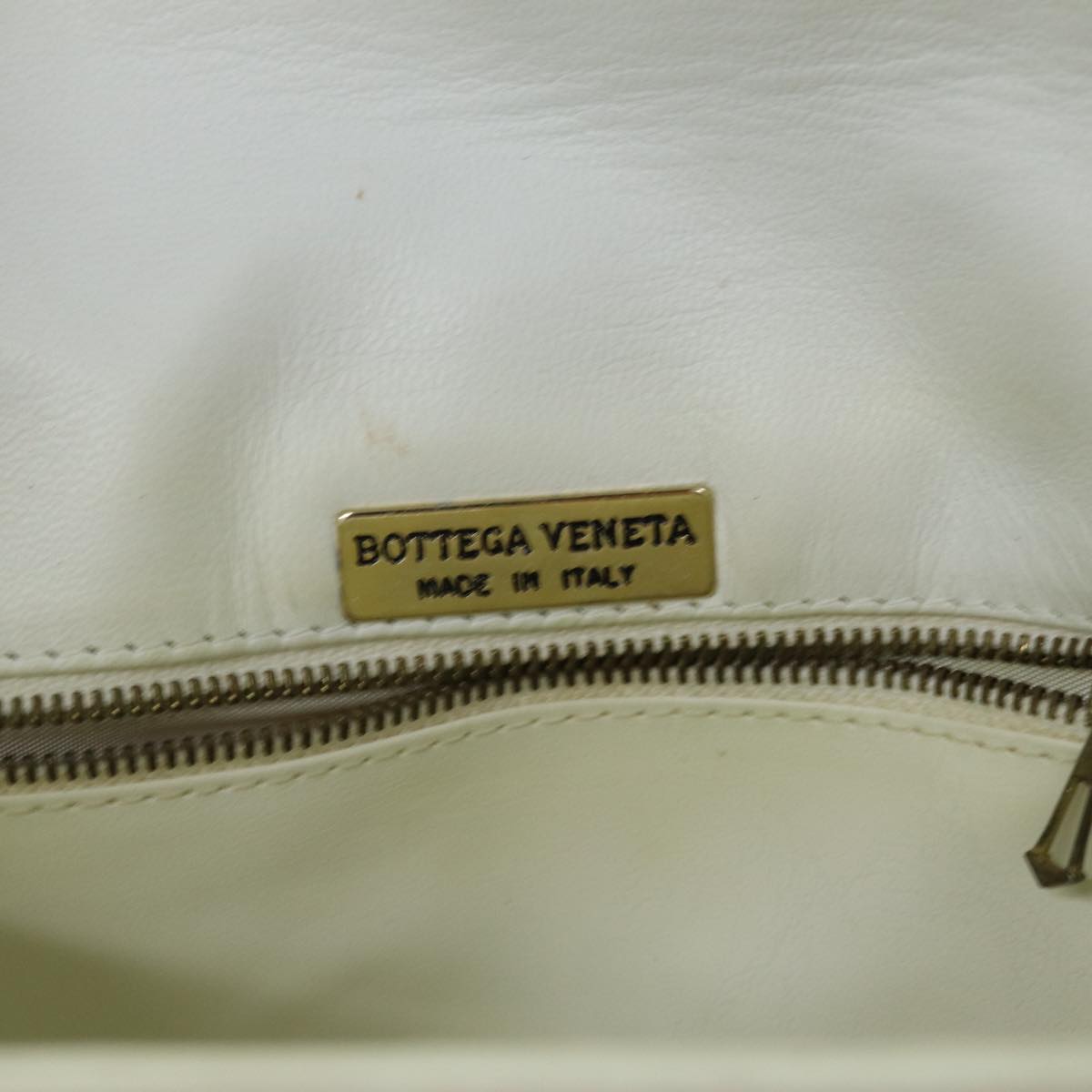 BOTTEGA VENETA INTRECCIATO Shoulder Bag Leather White Auth yk13588