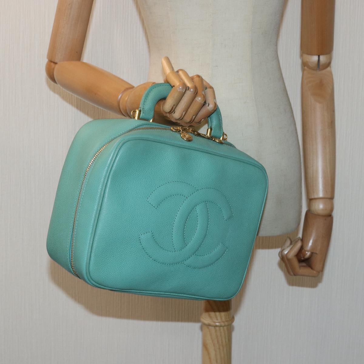 CHANEL Vanity COCO Mark Hand Bag Calf Skin Emerald Green CC Auth yk13974AV